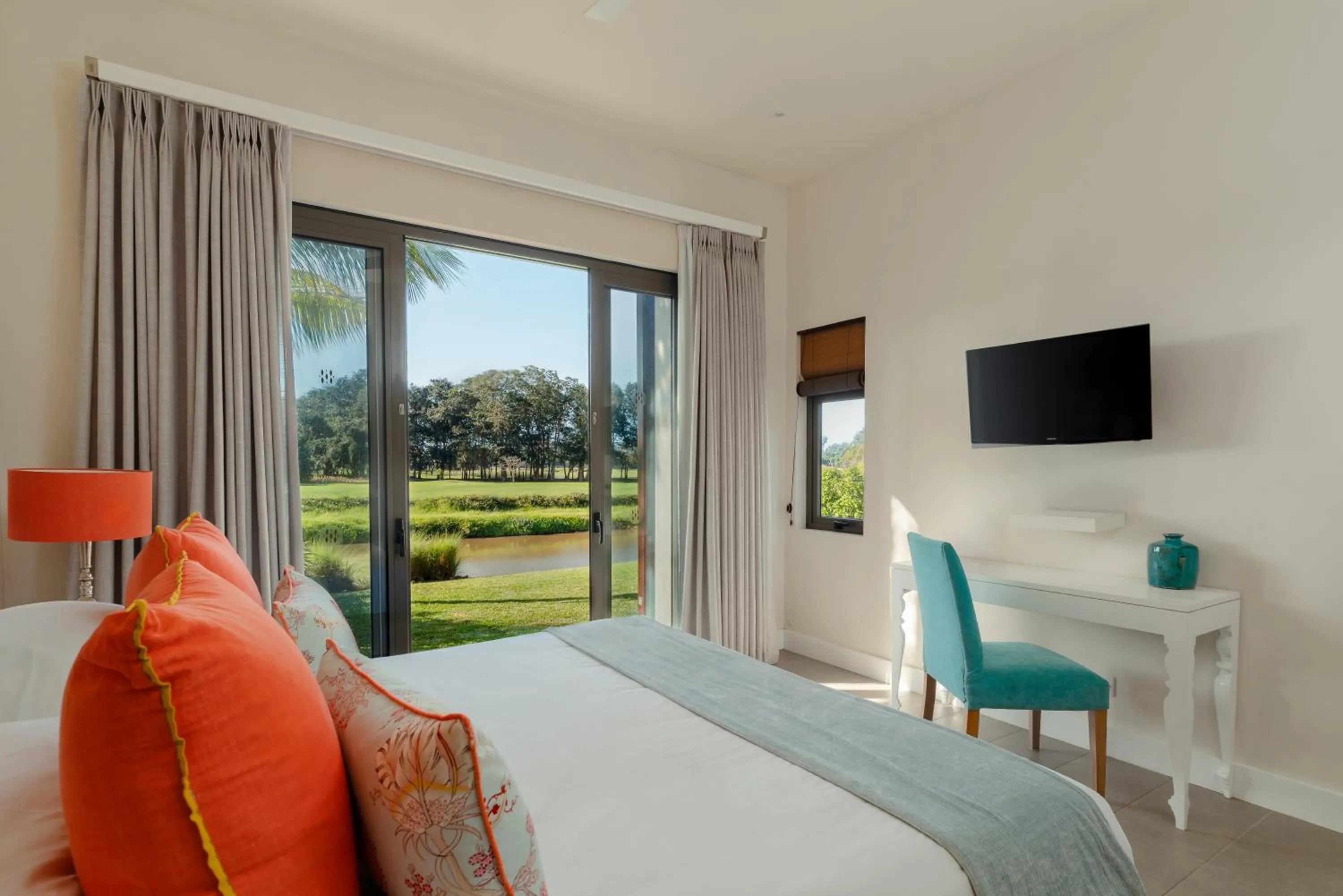 Bedroom, Bed in Heritage The Villas