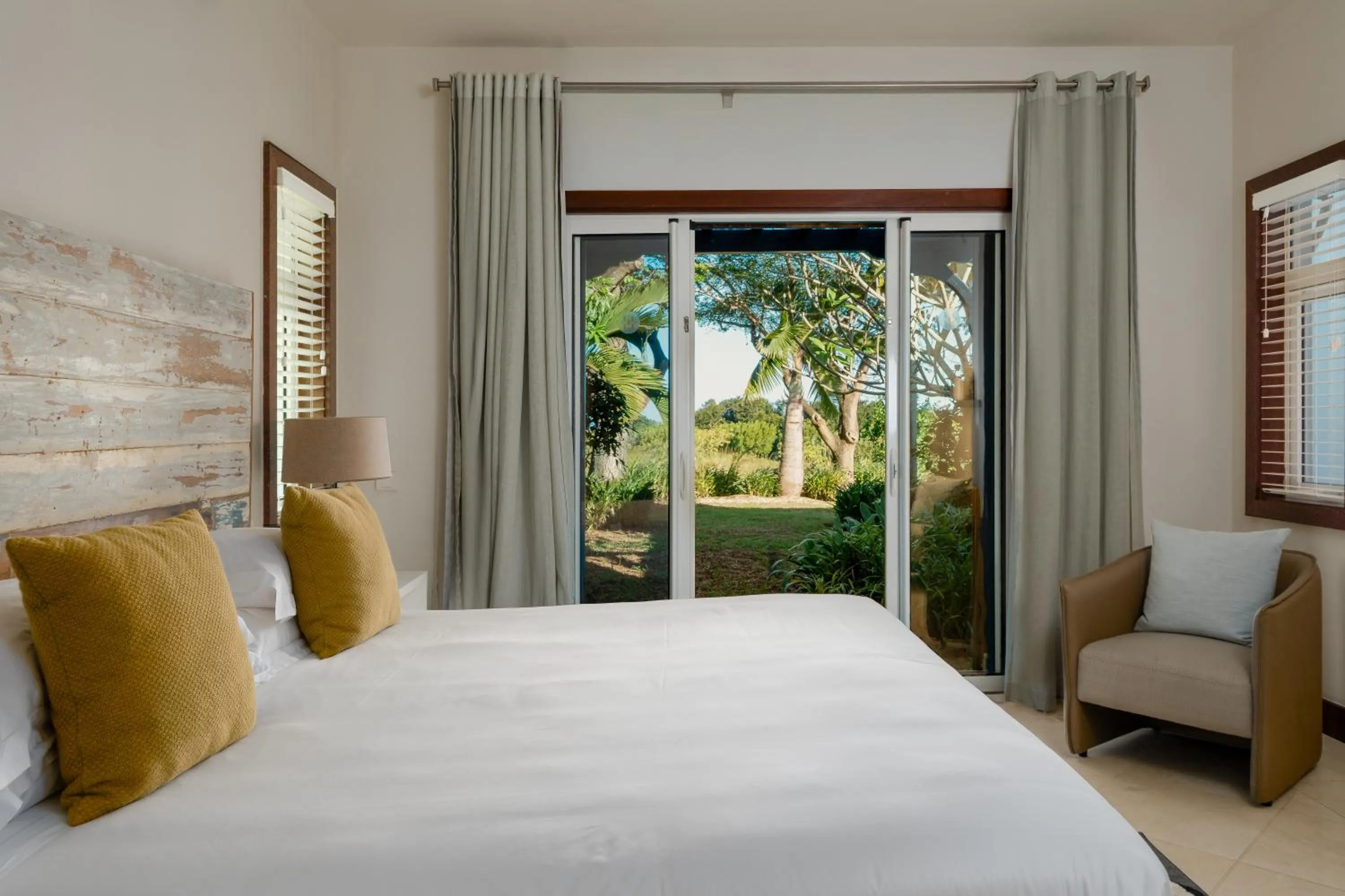 Bedroom, Bed in Heritage The Villas