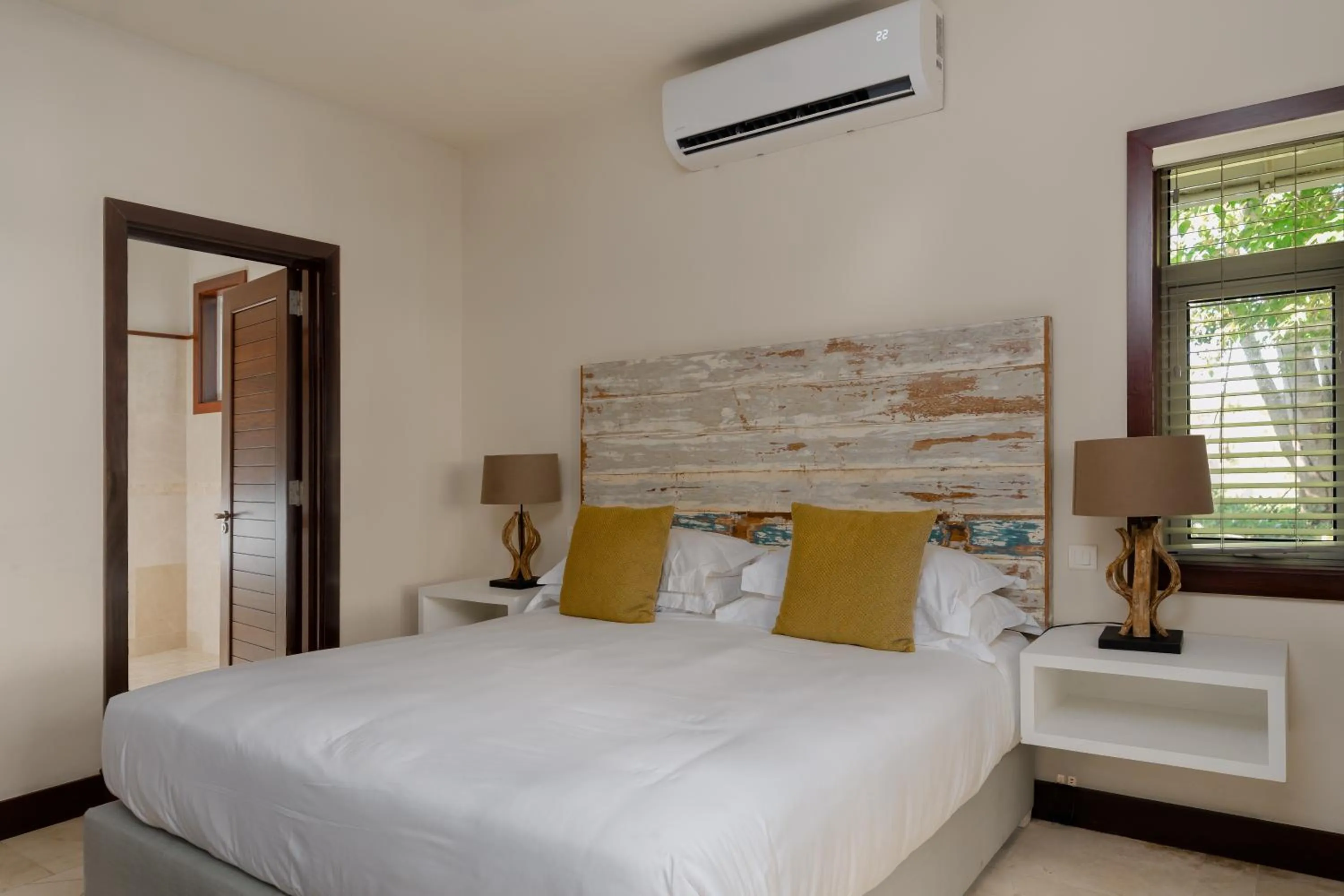 Bedroom, Bed in Heritage The Villas