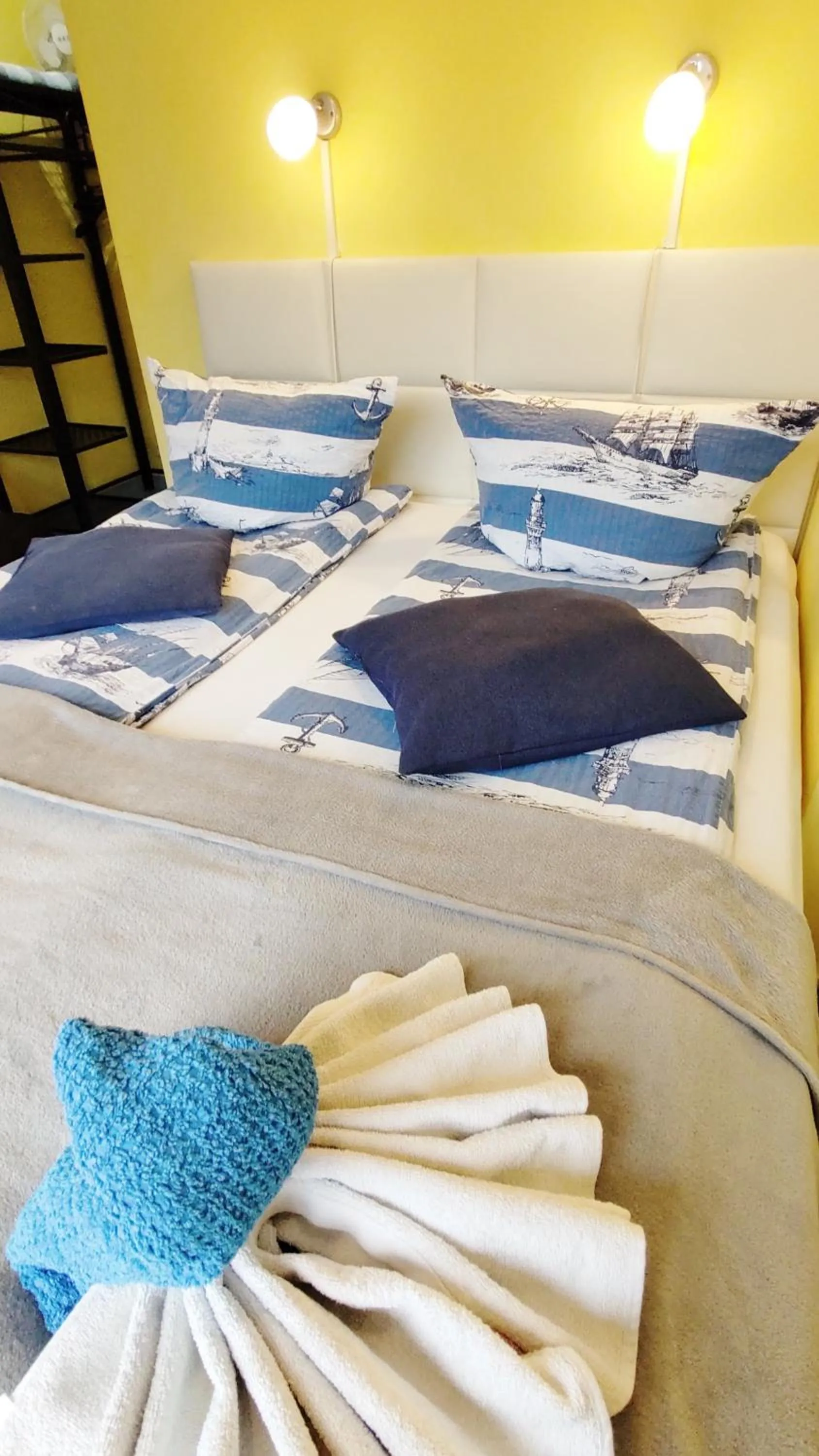 Bed in Willa Cyklada, grill, śniadania, jezioro,przystań,tawerna-200m, park linowy-400m, centrum,aquapark-900m