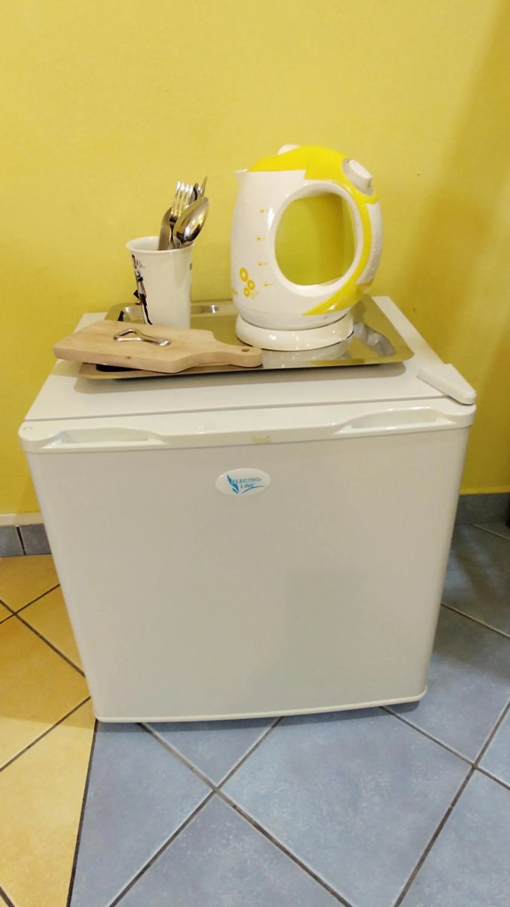 Coffee/tea facilities in Willa Cyklada, grill, śniadania, jezioro,przystań,tawerna-200m, park linowy-400m, centrum,aquapark-900m