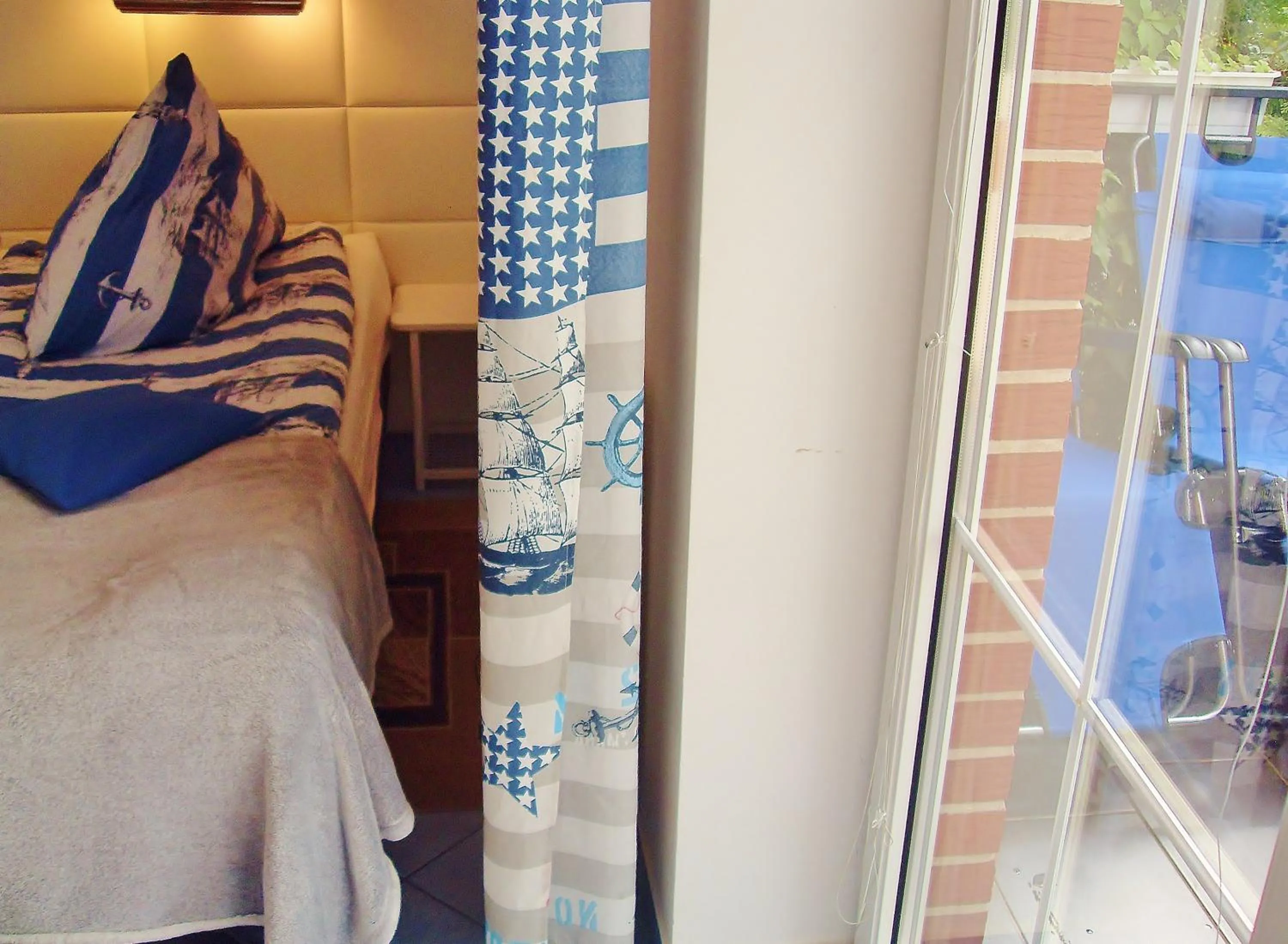 Balcony/Terrace in Willa Cyklada, grill, śniadania, jezioro,przystań,tawerna-200m, park linowy-400m, centrum,aquapark-900m