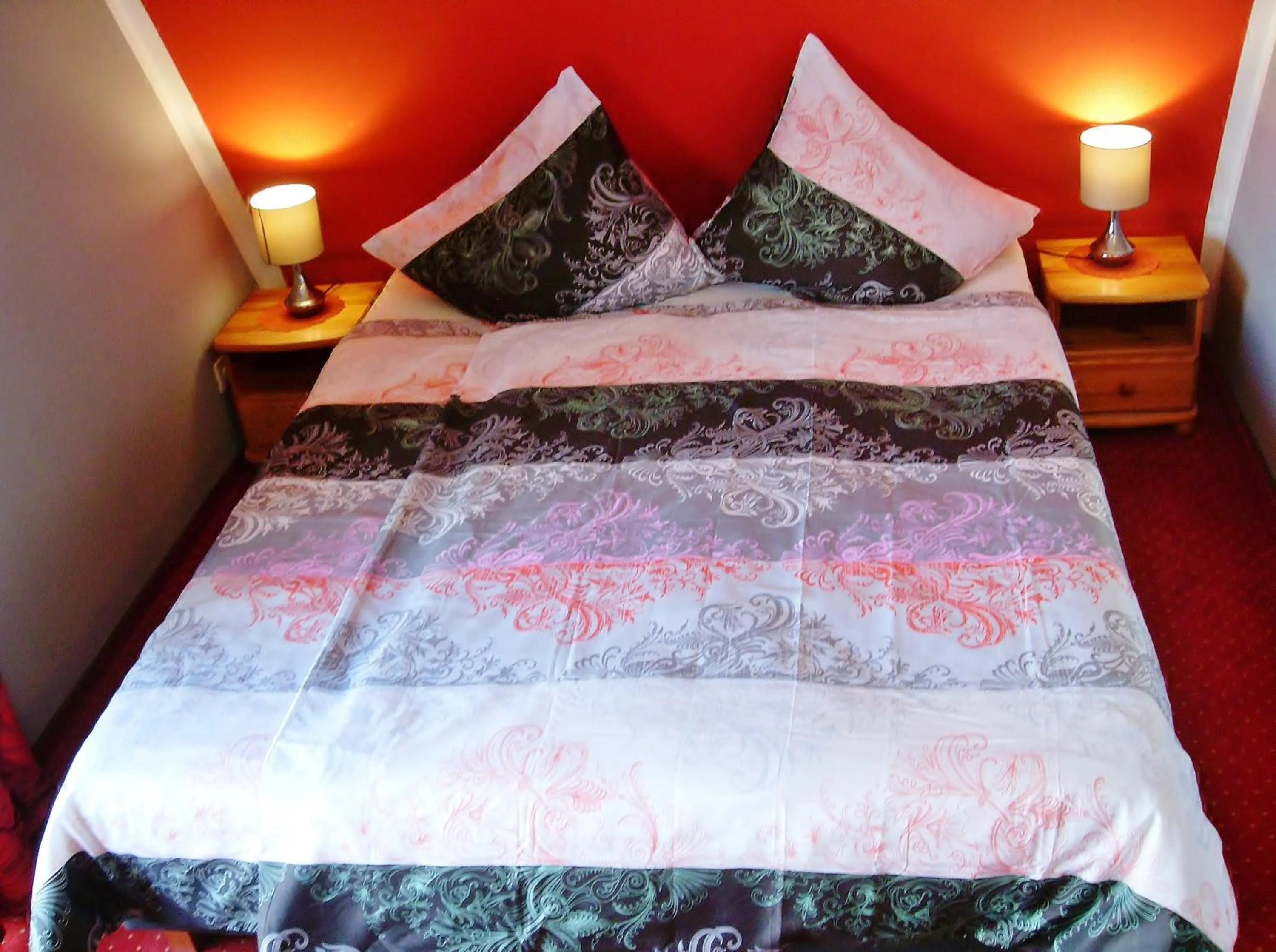 Bed in Willa Cyklada, grill, śniadania, jezioro,przystań,tawerna-200m, park linowy-400m, centrum,aquapark-900m