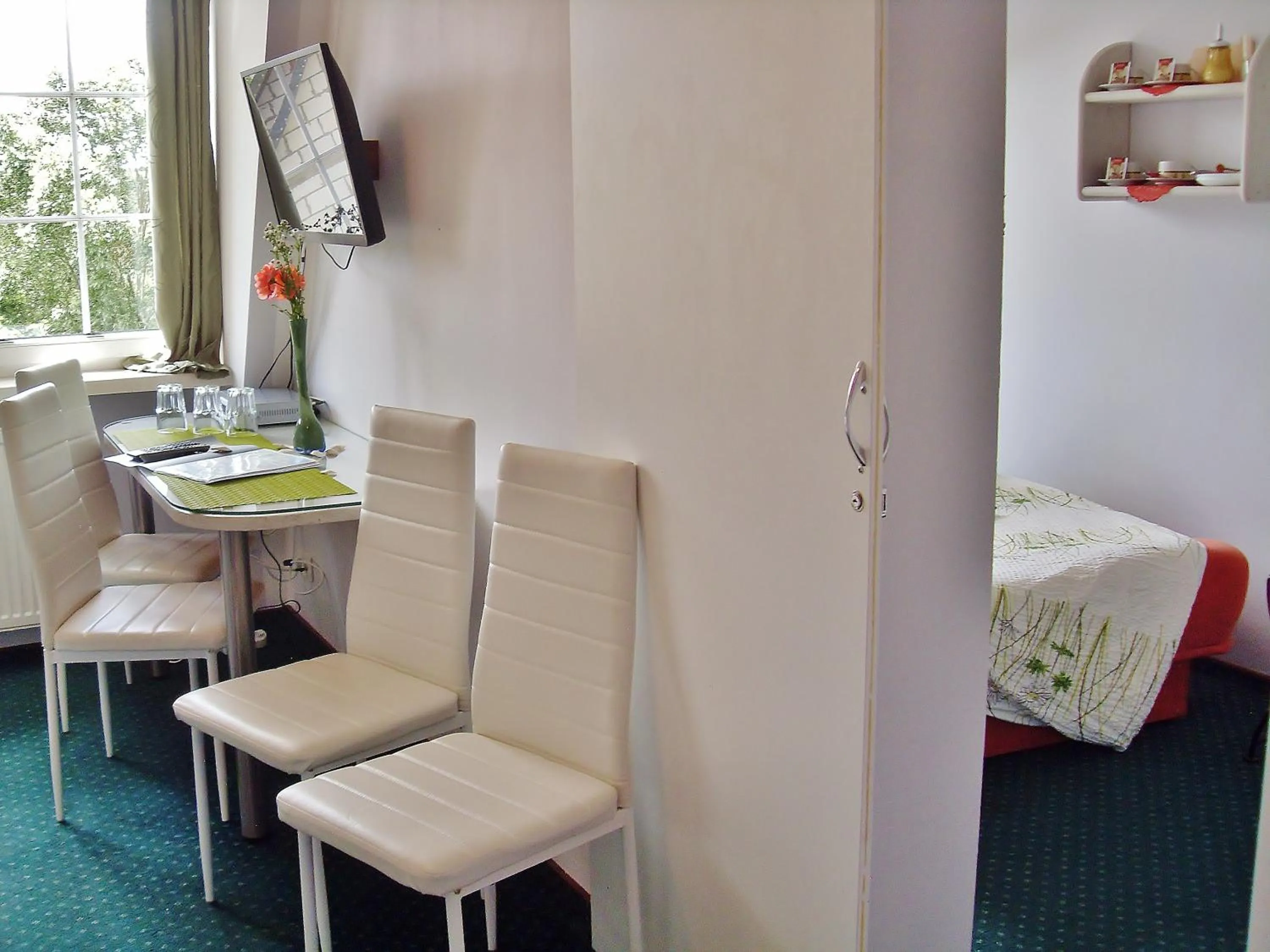 Photo of the whole room in Willa Cyklada, grill, śniadania, jezioro,przystań,tawerna-200m, park linowy-400m, centrum,aquapark-900m