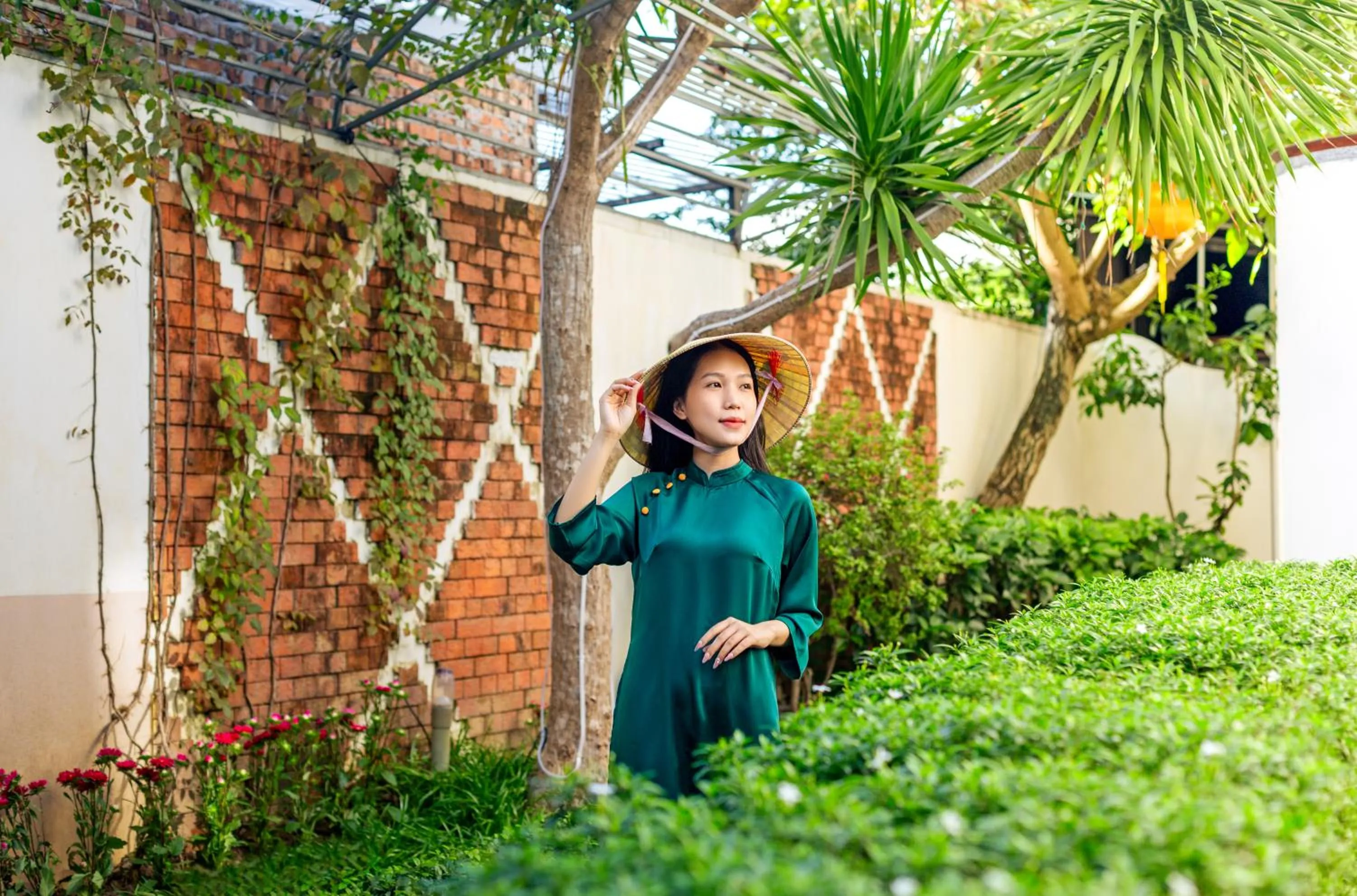 Garden in Laluna Hoi An Riverside Hotel & Spa