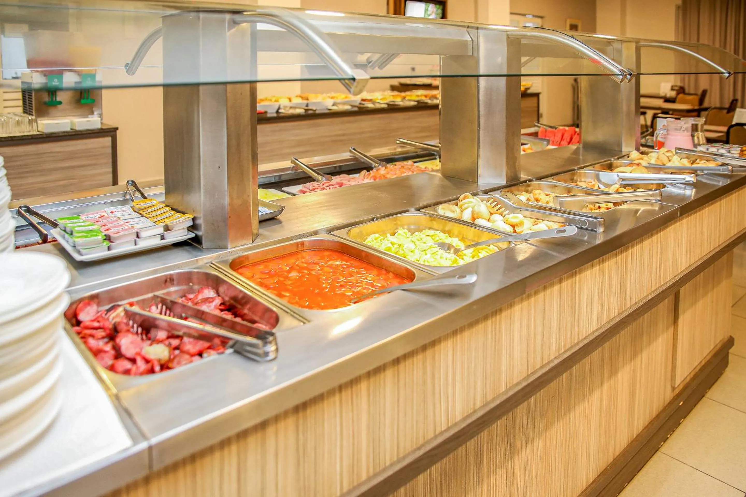 Buffet breakfast in Rede Andrade Vivaldi
