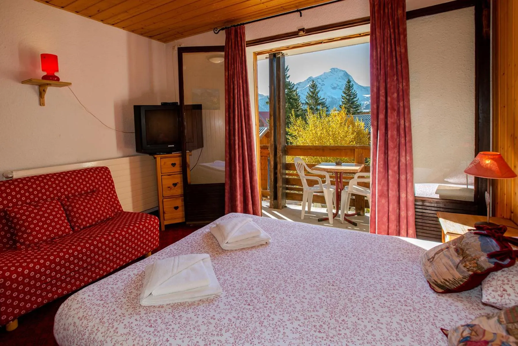 Day in Hotel Le Cairn