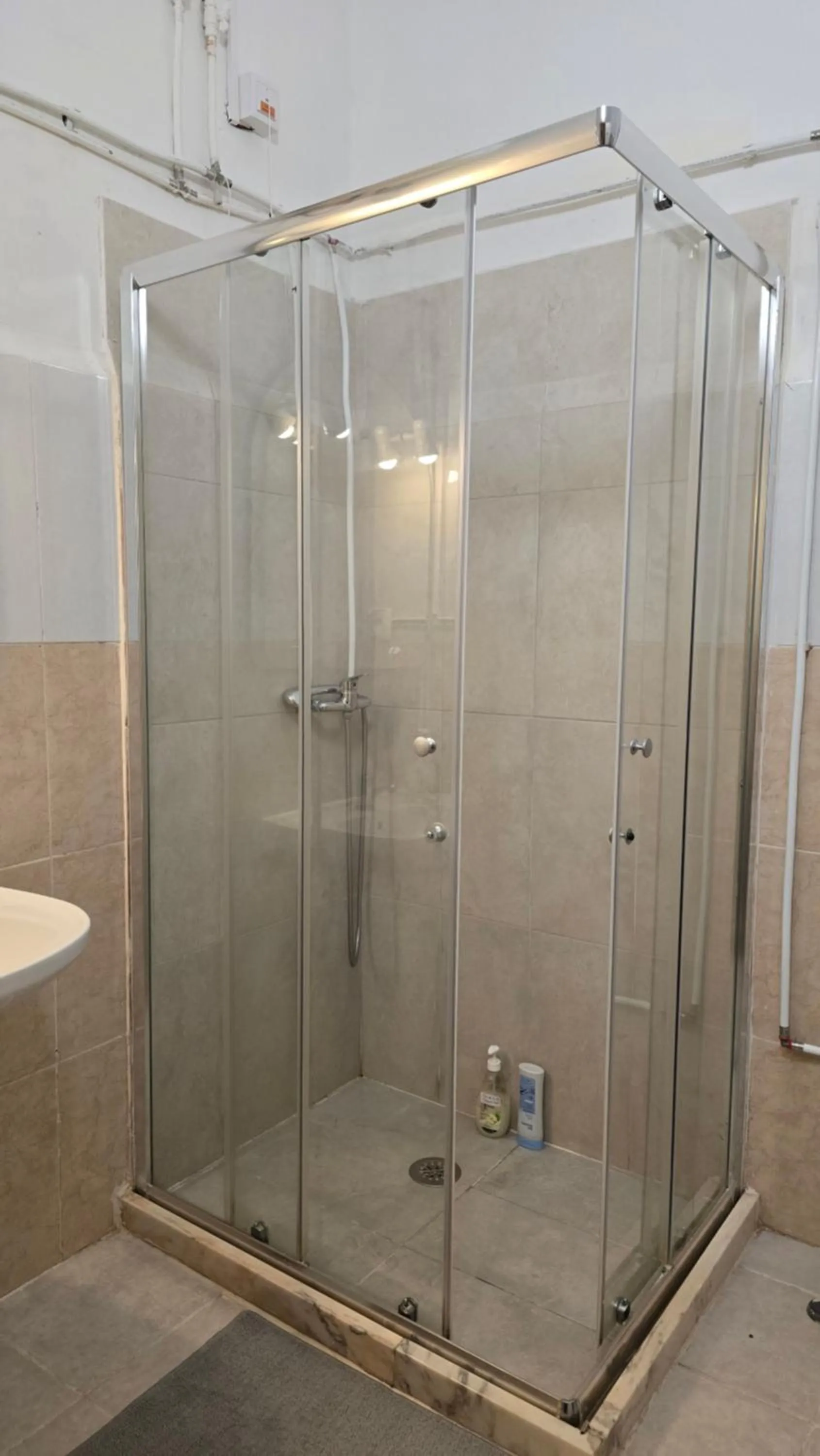 Twin Room with Bathroom in Cenário Catita Hostel