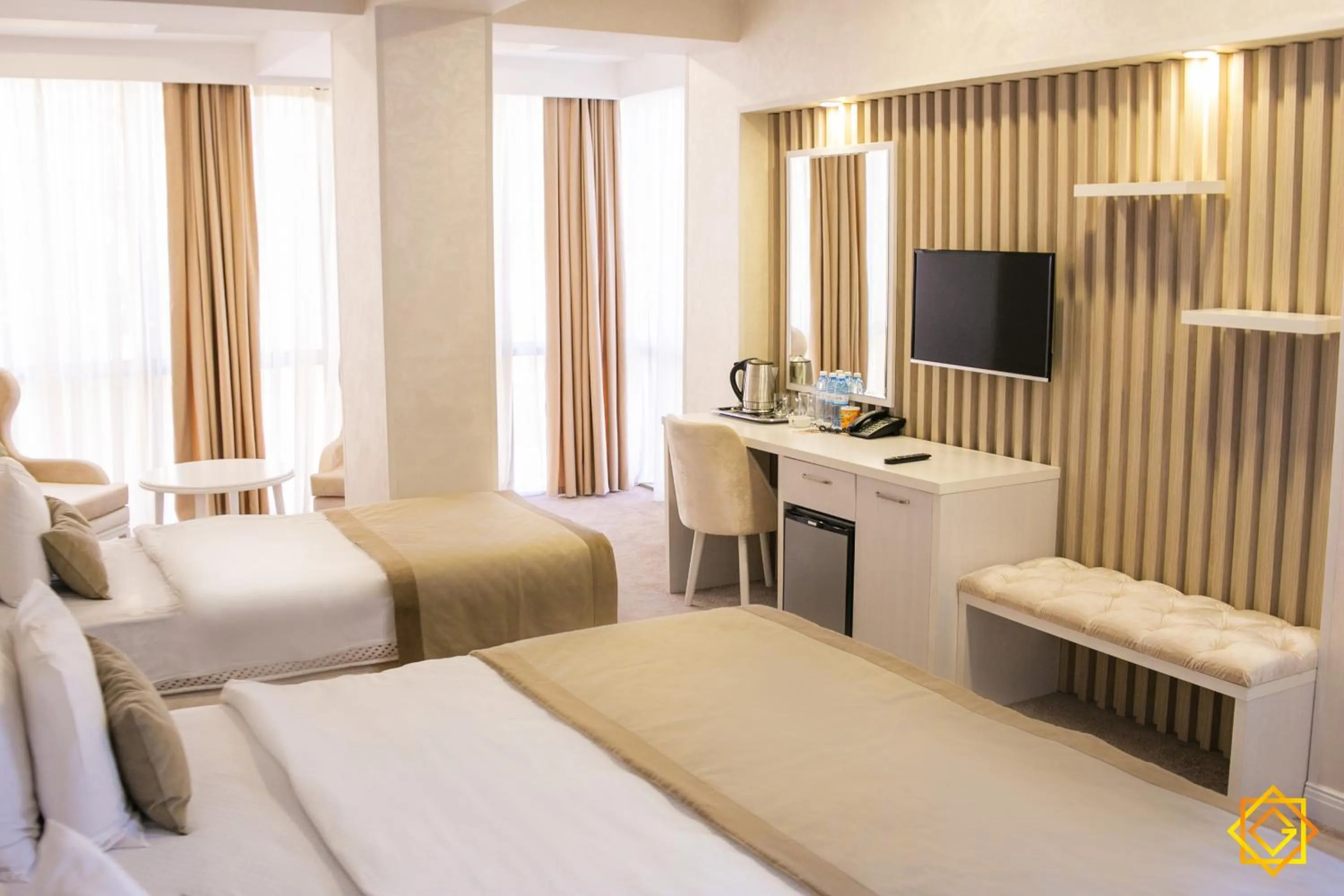 TV and multimedia, Bed in Ganjali Plaza Hotel