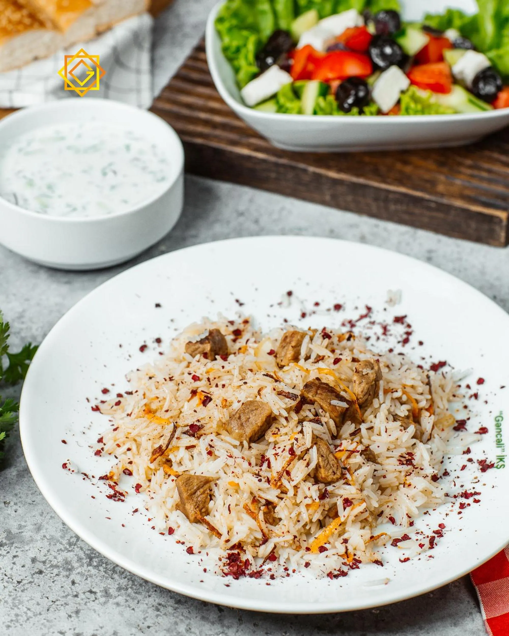 Food in Ganjali Plaza Hotel