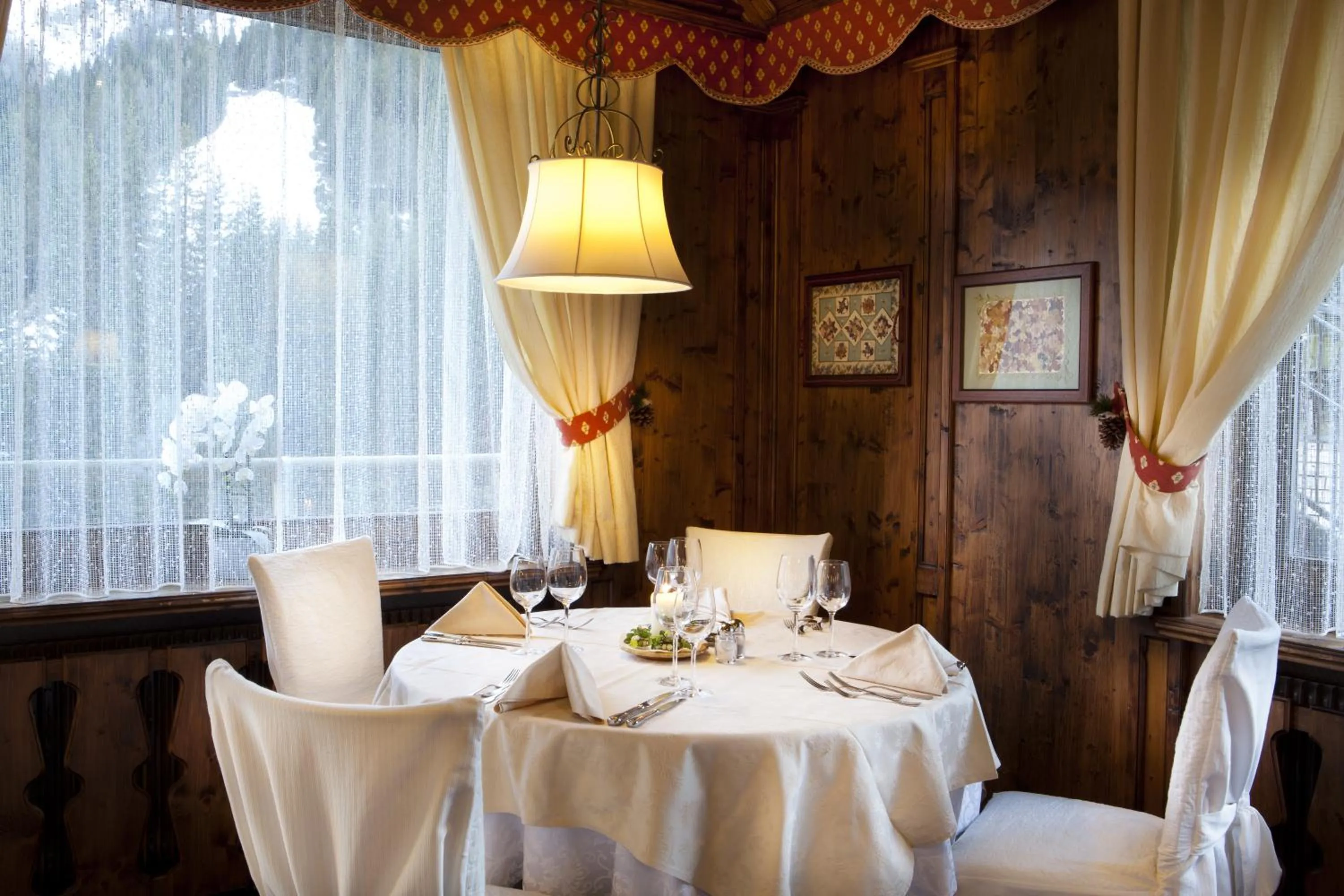 Decorative detail in Sporthotel Arabba