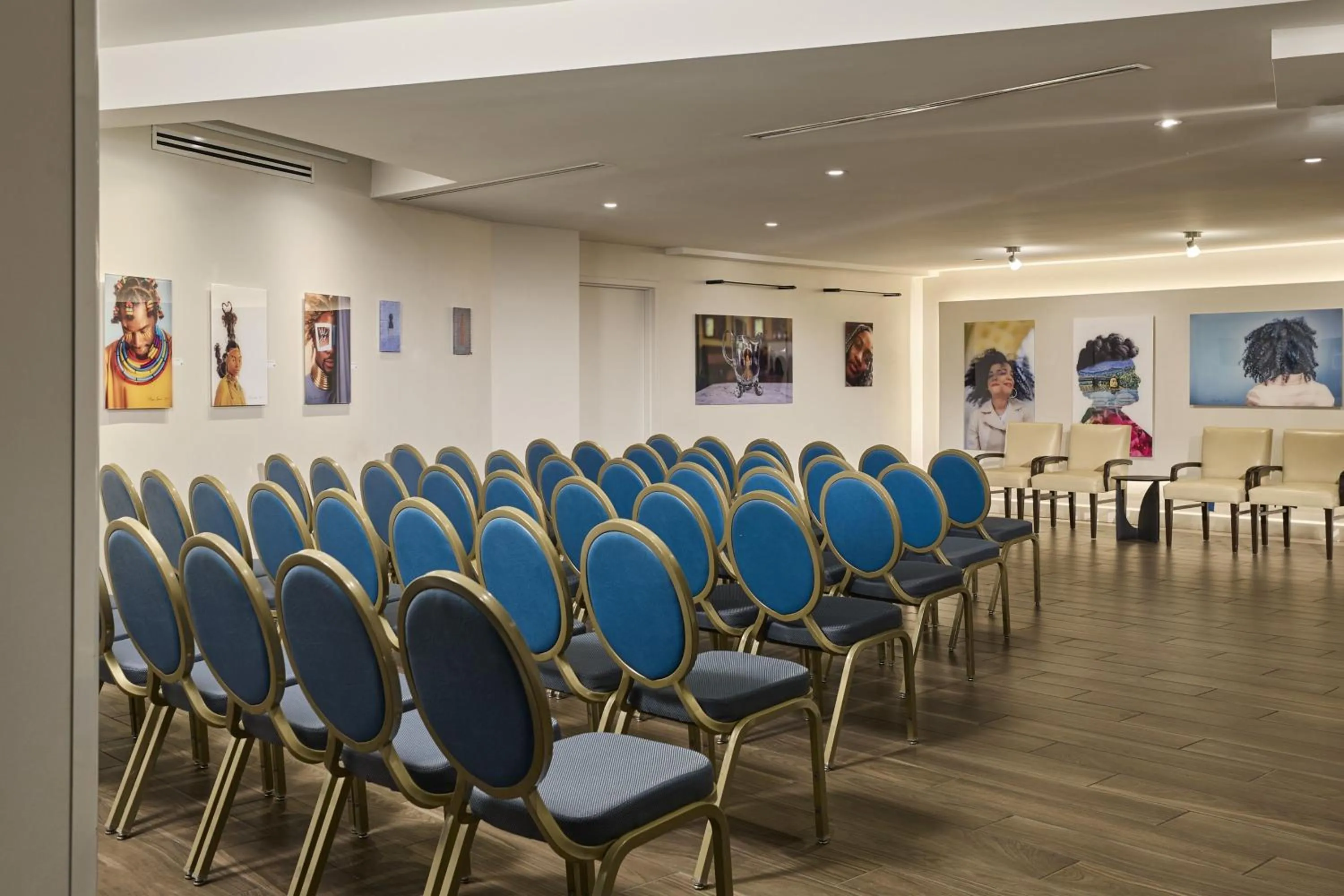 Entertainment in The Ven at Embassy Row, Washington, D.C., a Tribute Portfolio Hotel