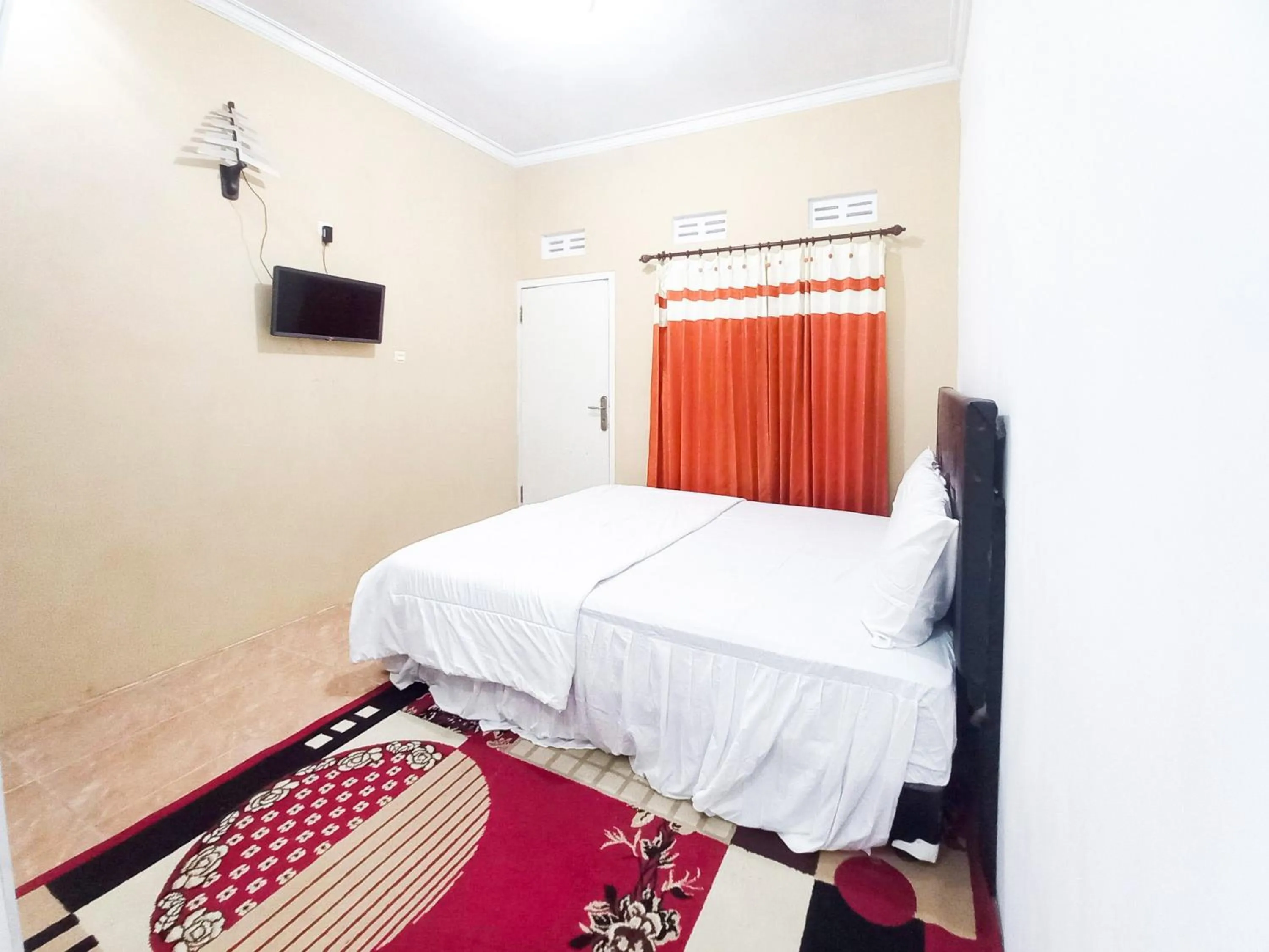 Bedroom, Bed in Lancar Homestay Syariah near BNS Mitra RedDoorz