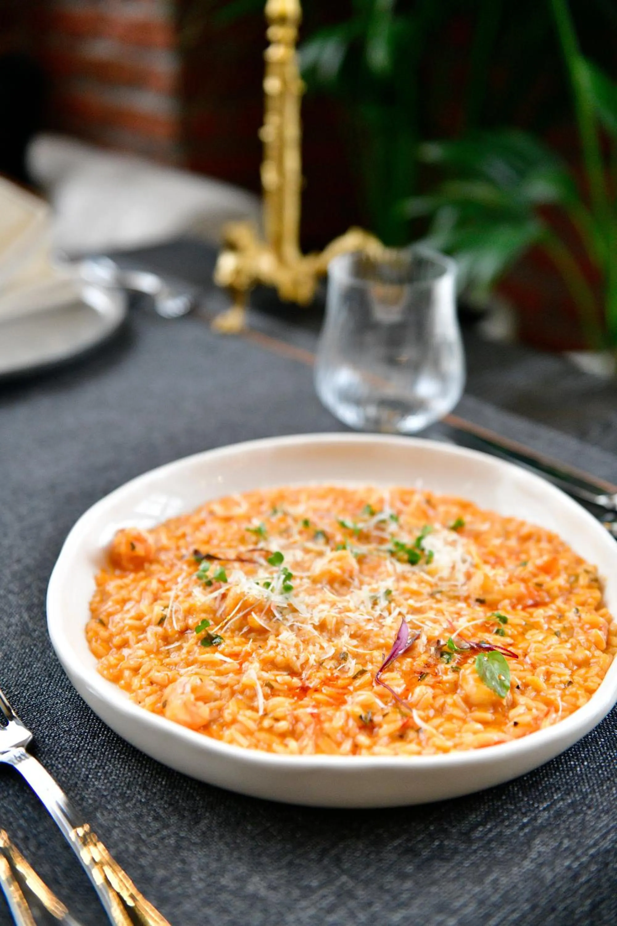 Restaurant/places to eat in Sacred Mansion