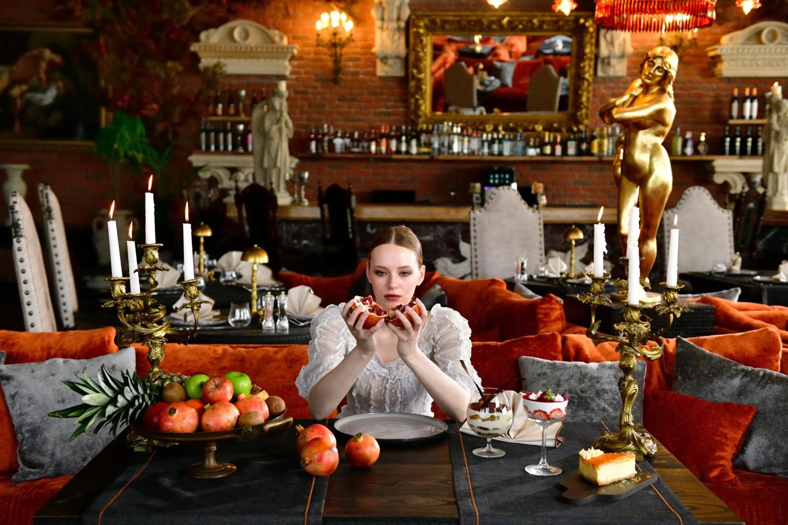 Restaurant/places to eat in Sacred Mansion