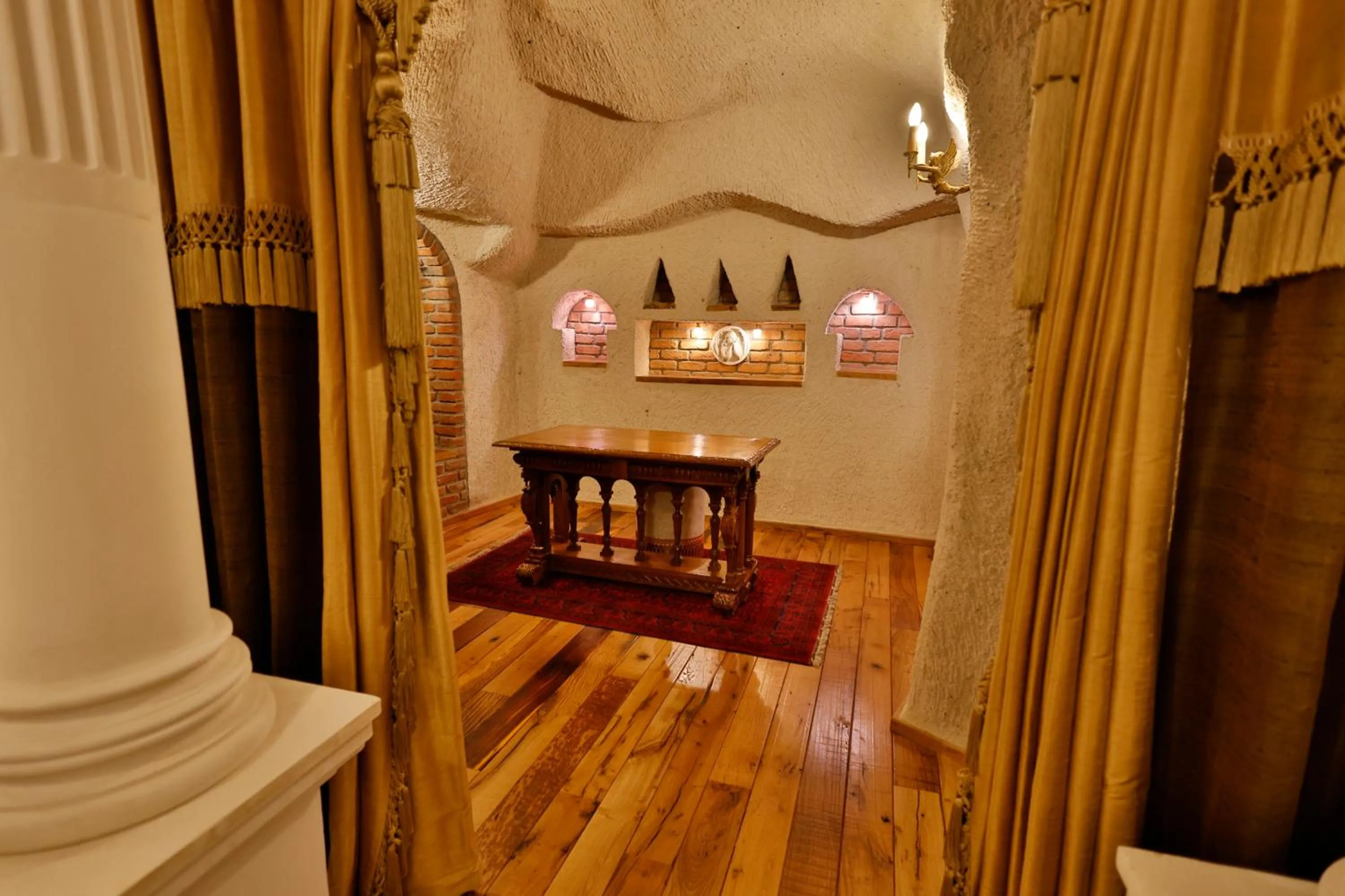 Decorative detail in Sacred Mansion