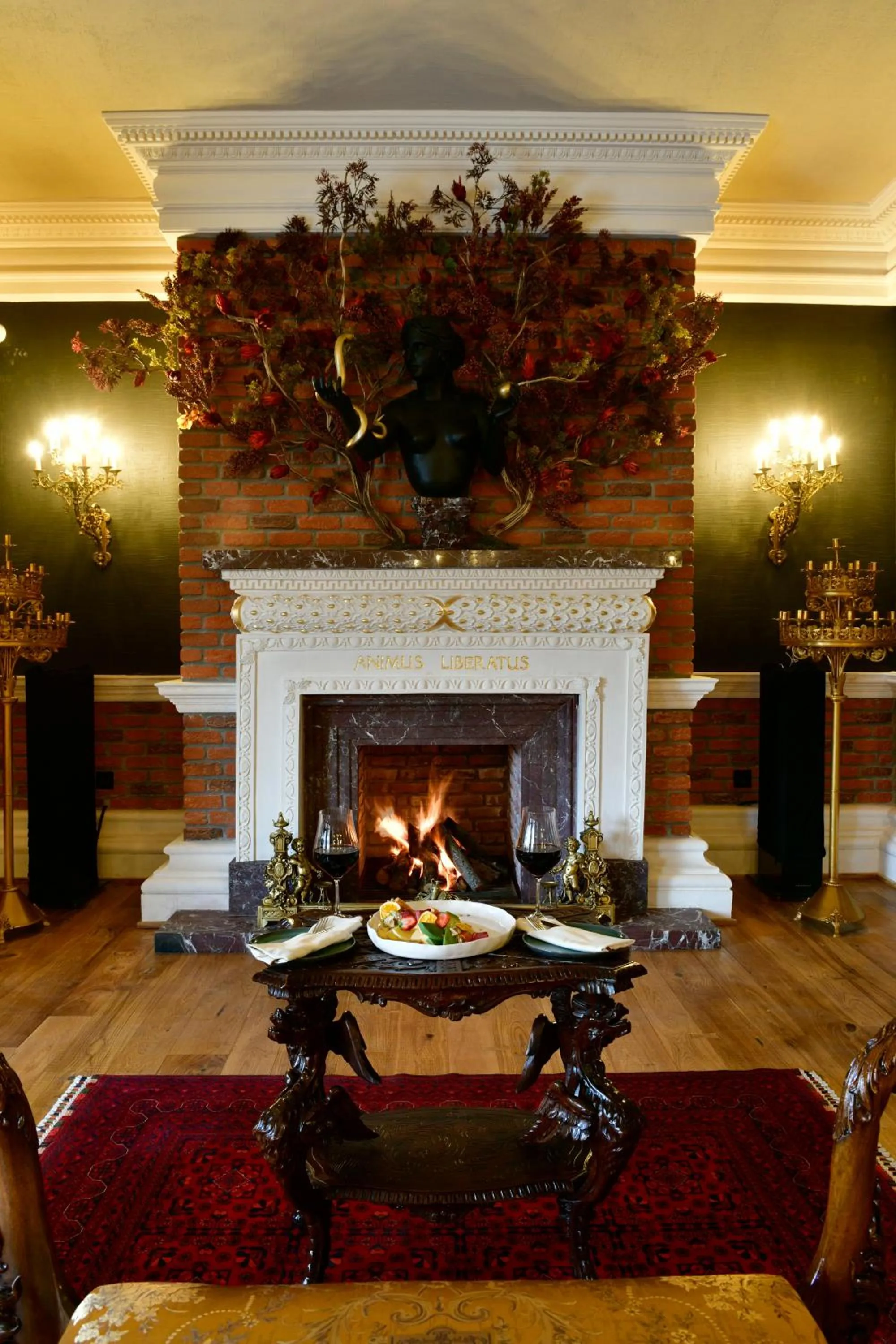 Lobby or reception in Sacred Mansion