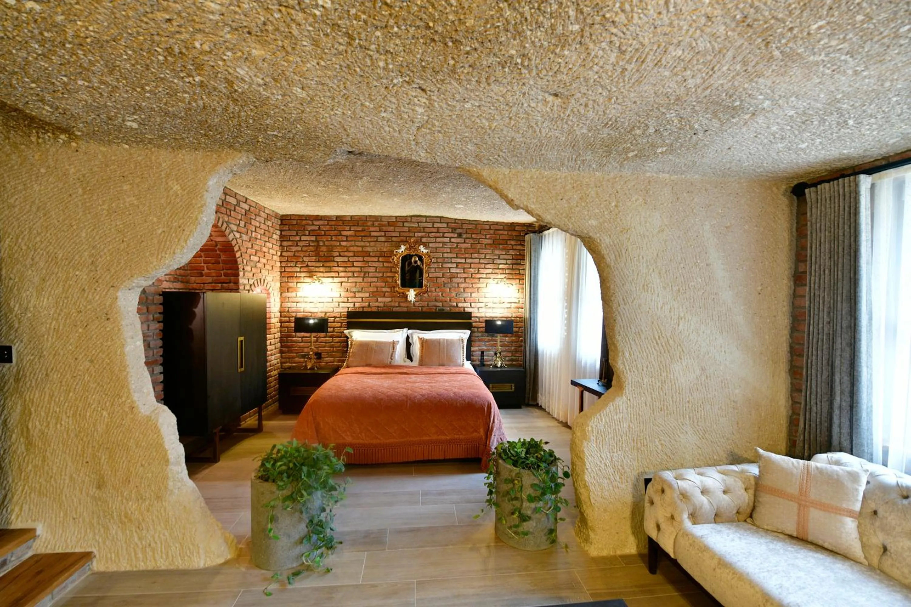 Bed in Sacred Mansion