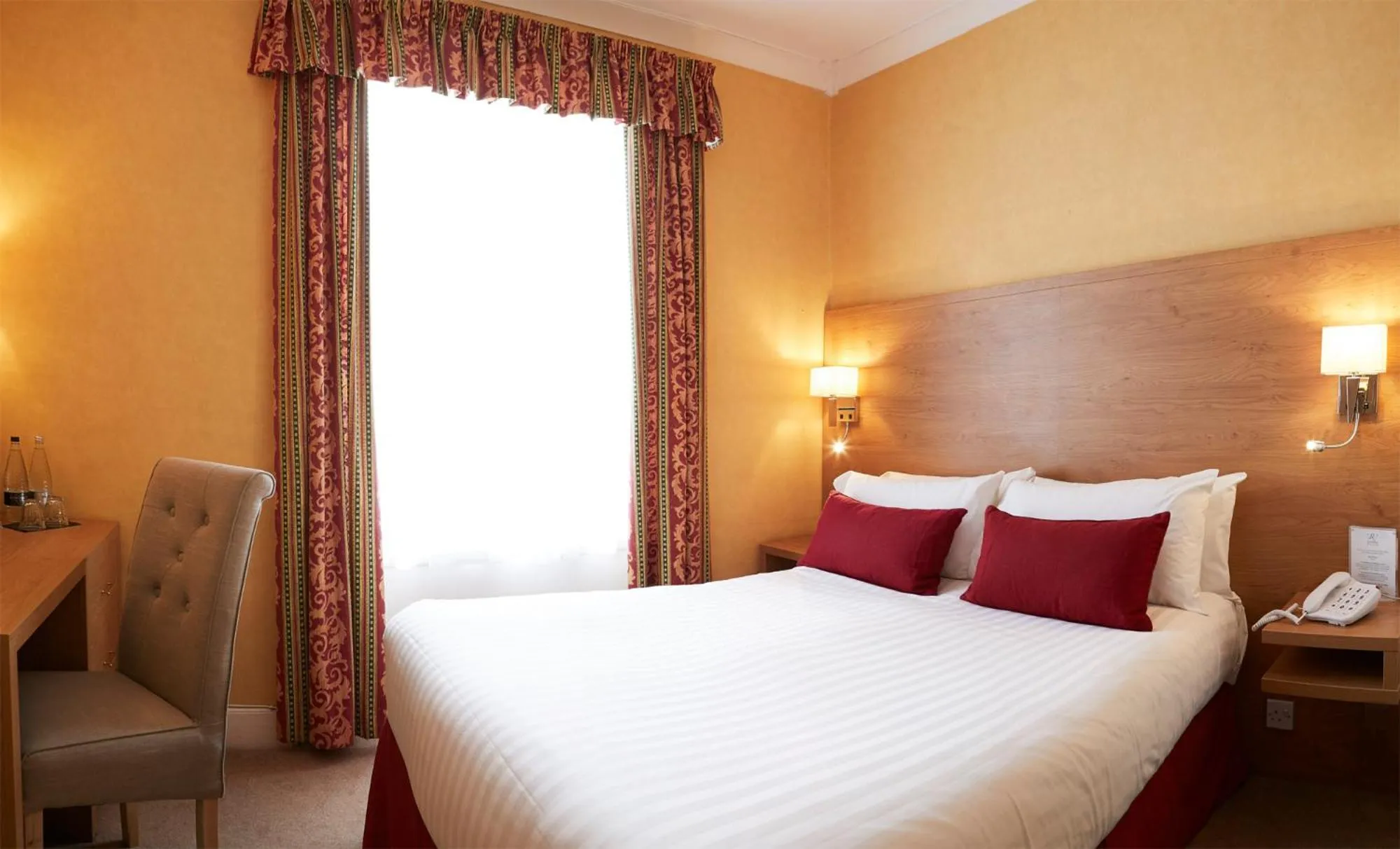 Bedroom, Bed in Riviera Town House