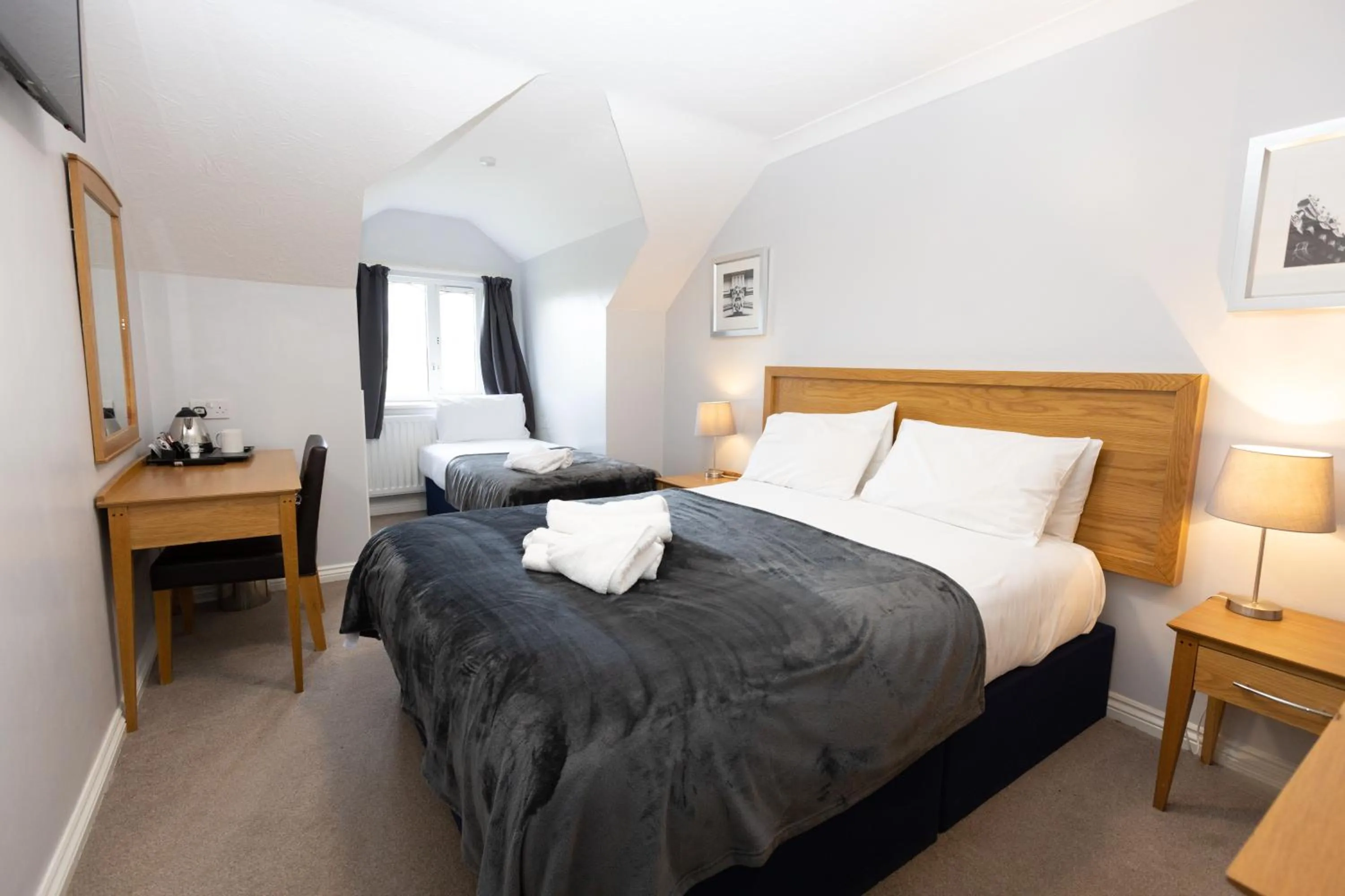 Bed in The Angel Hotel