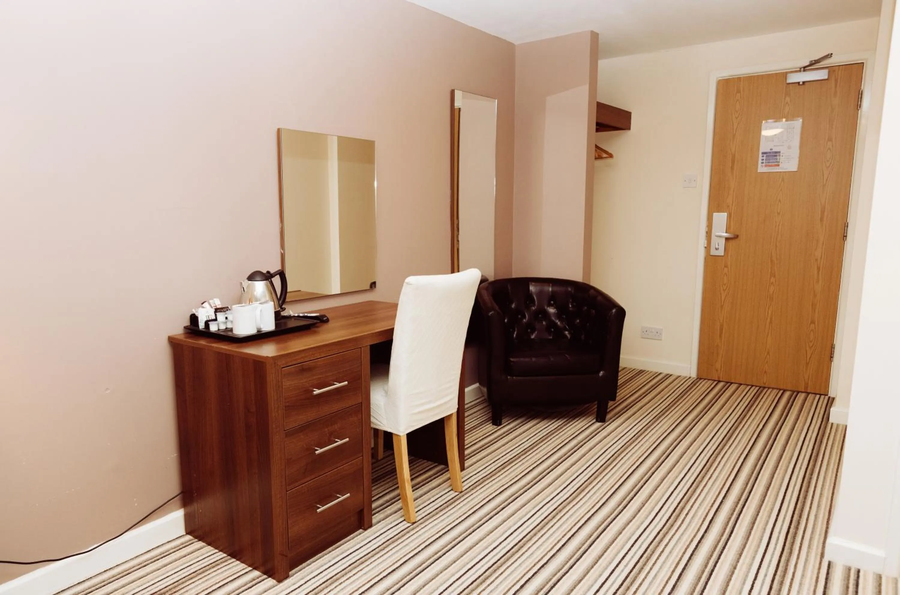 Coffee/tea facilities in The Angel Hotel