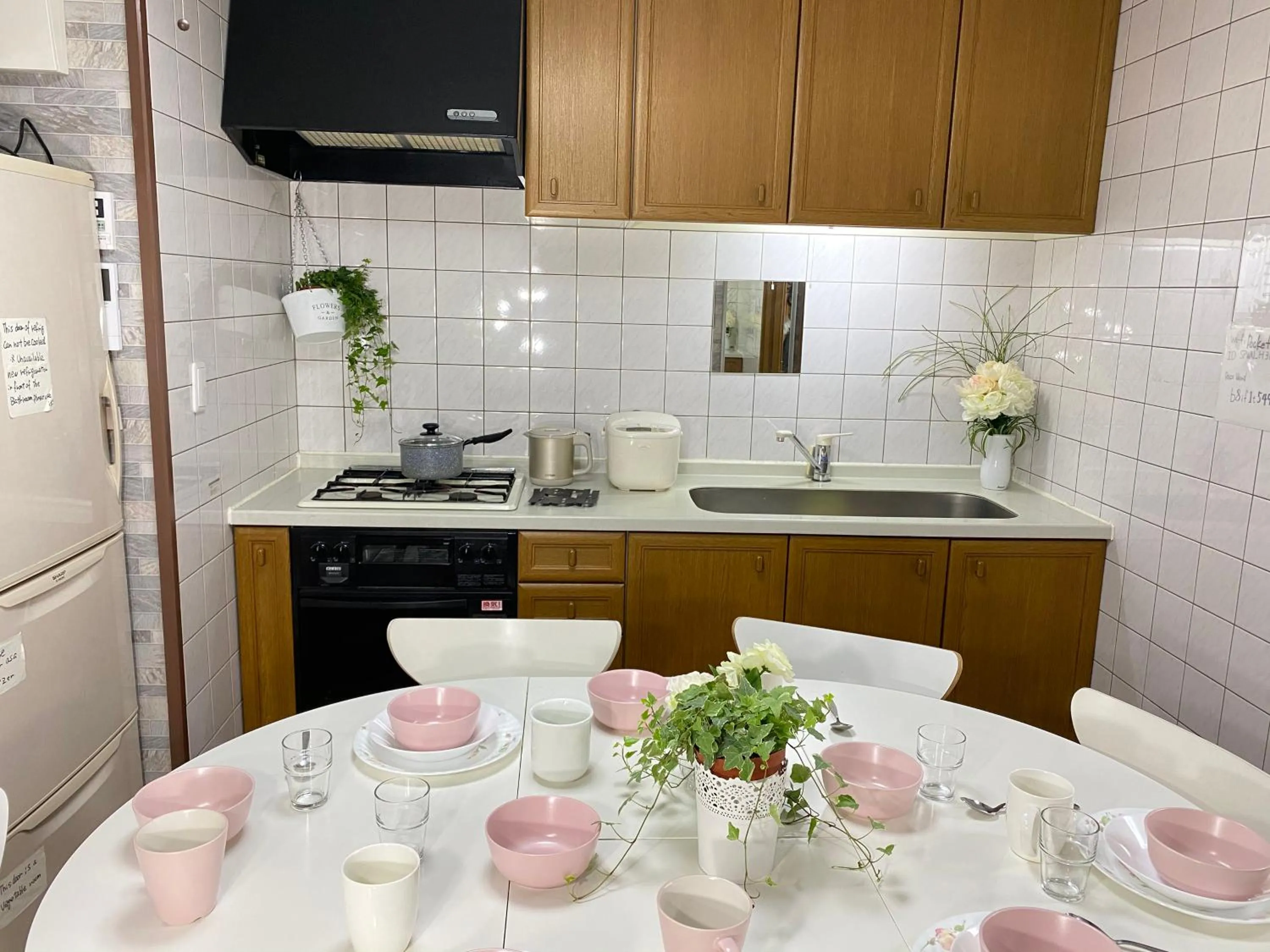 Kitchen or kitchenette in Hotel Orange House