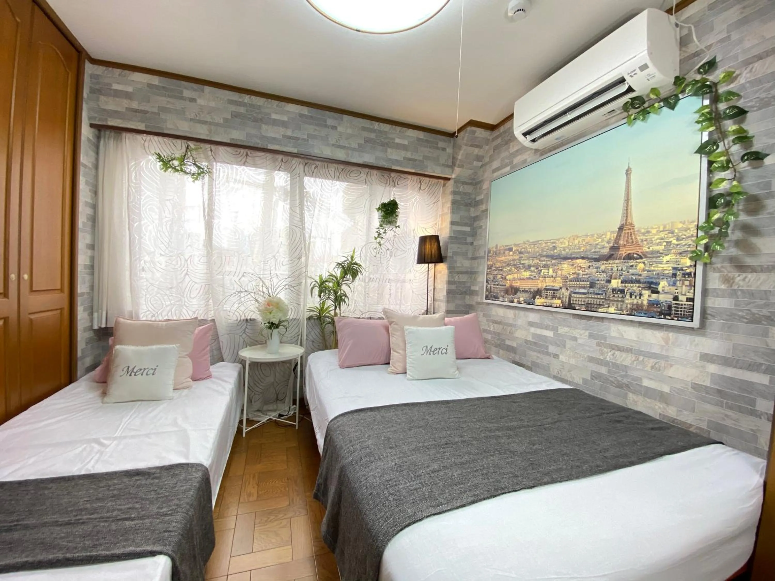 Bedroom, Bed in Hotel Orange House