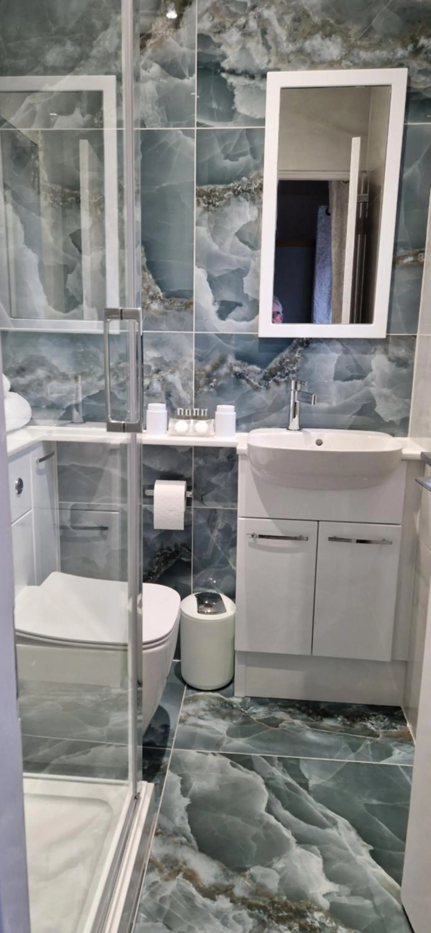 Bathroom in Landing Cottage Guest House