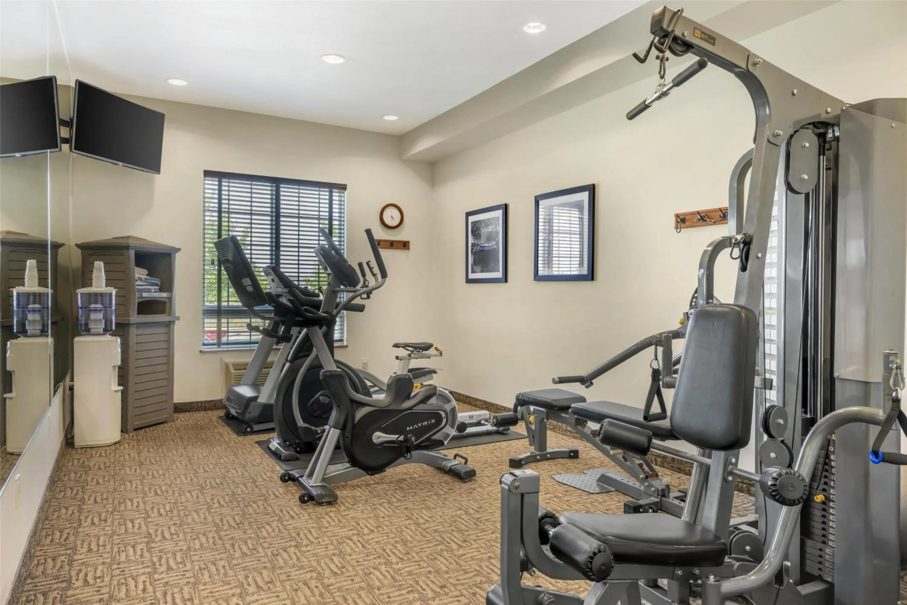 Fitness centre/facilities in BEST WESTERN PLUS Saint John Hotel & Suites