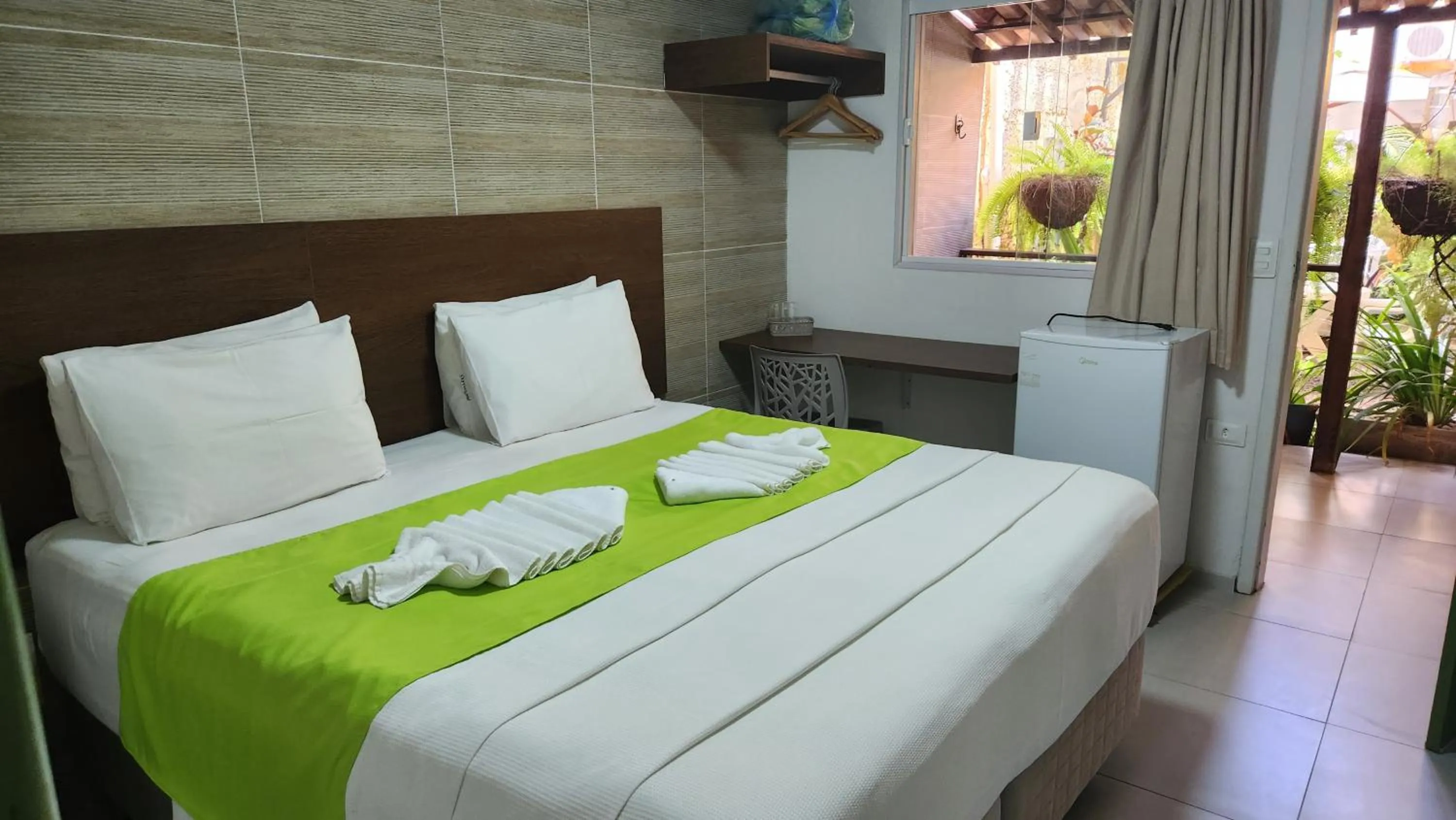 Photo of the whole room, Bed in Pousada Portomares