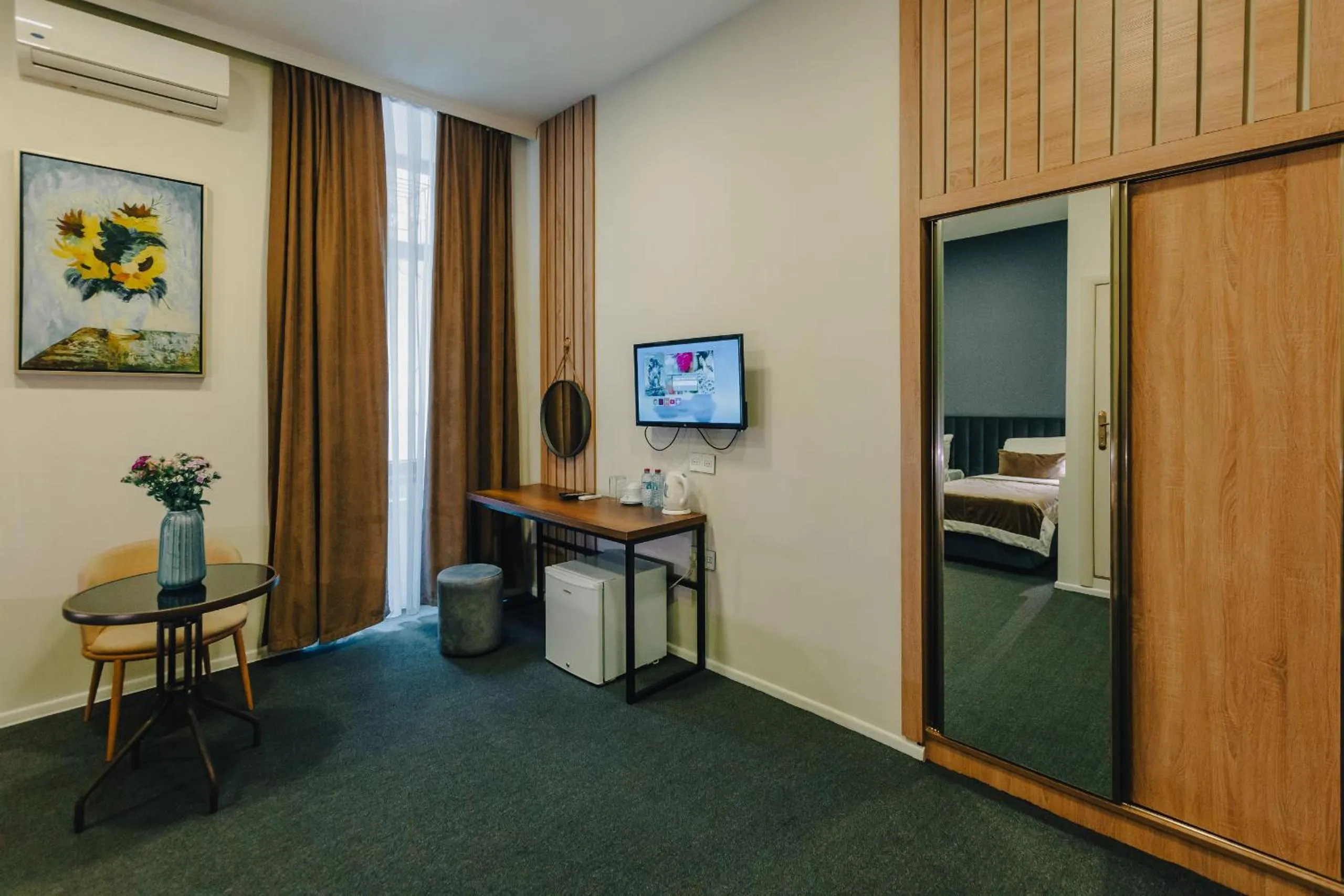 Bed in Seven Boutique Hotel Baku