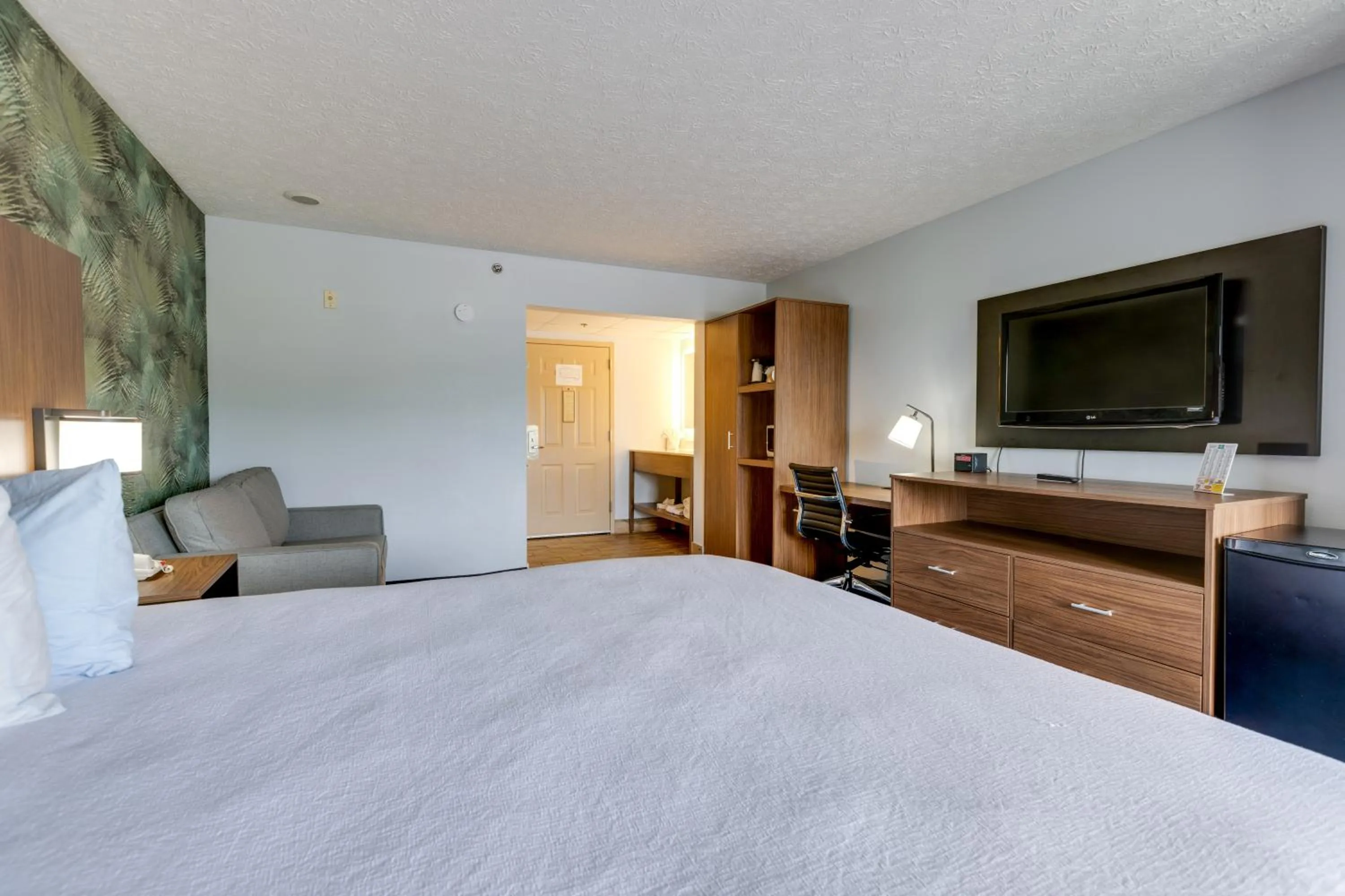 Bedroom, Bed in Park Grove Inn