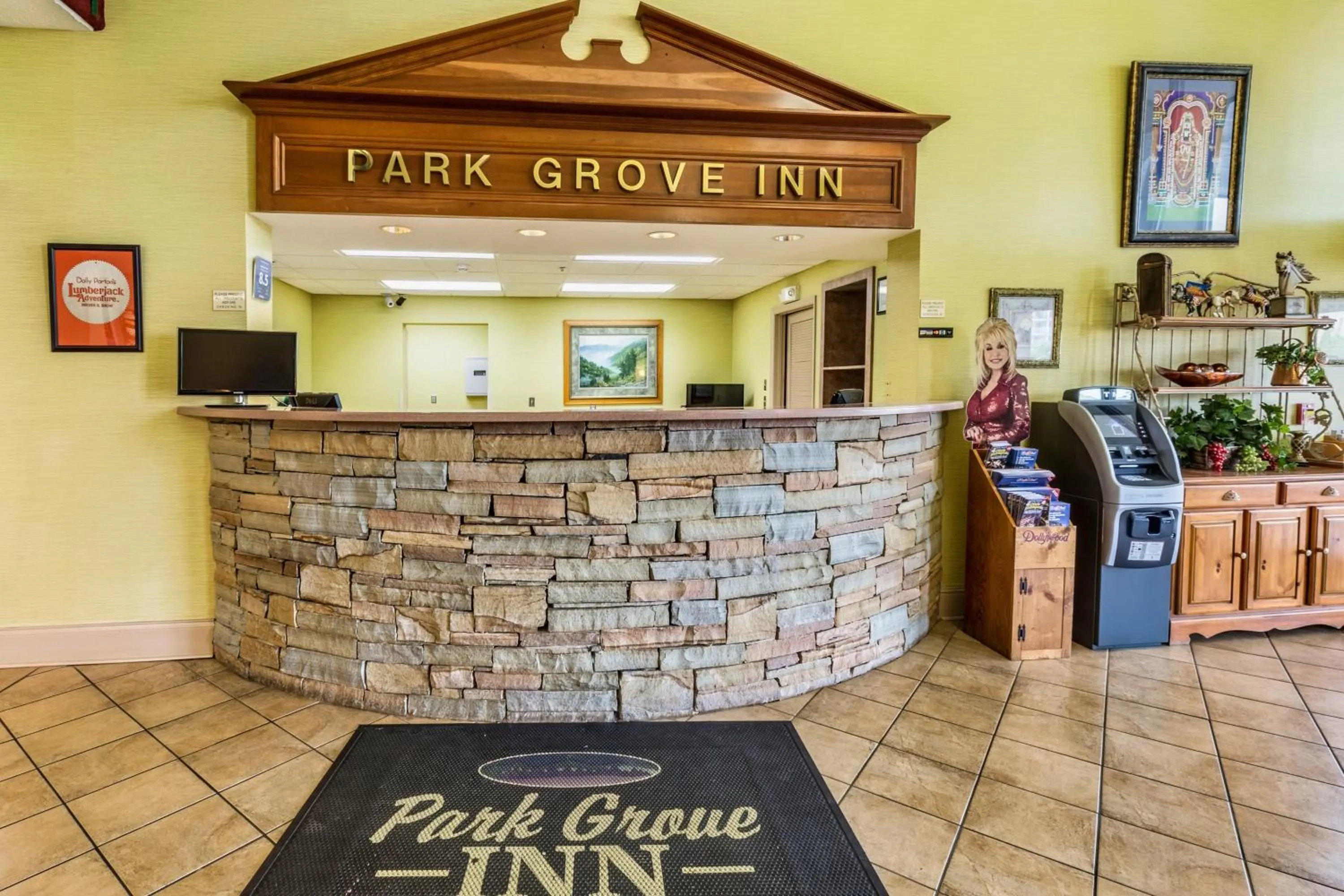Lobby or reception in Park Grove Inn