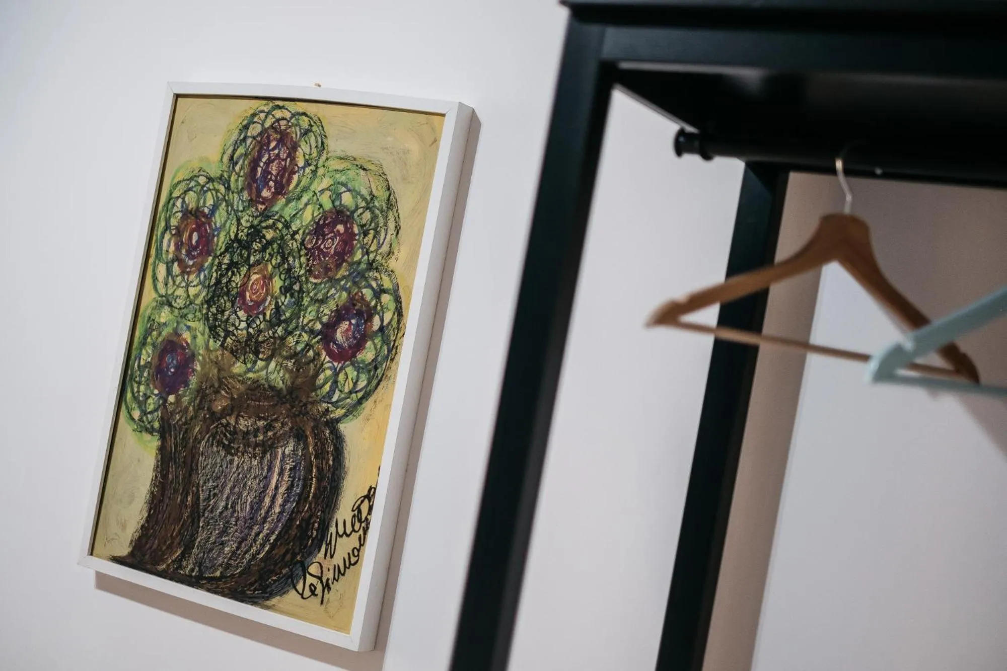 TV/Entertainment Center in BUTTERFLY B&B