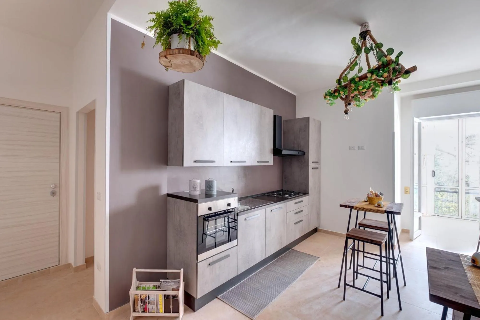 Breakfast, Kitchen/Kitchenette in BUTTERFLY B&B