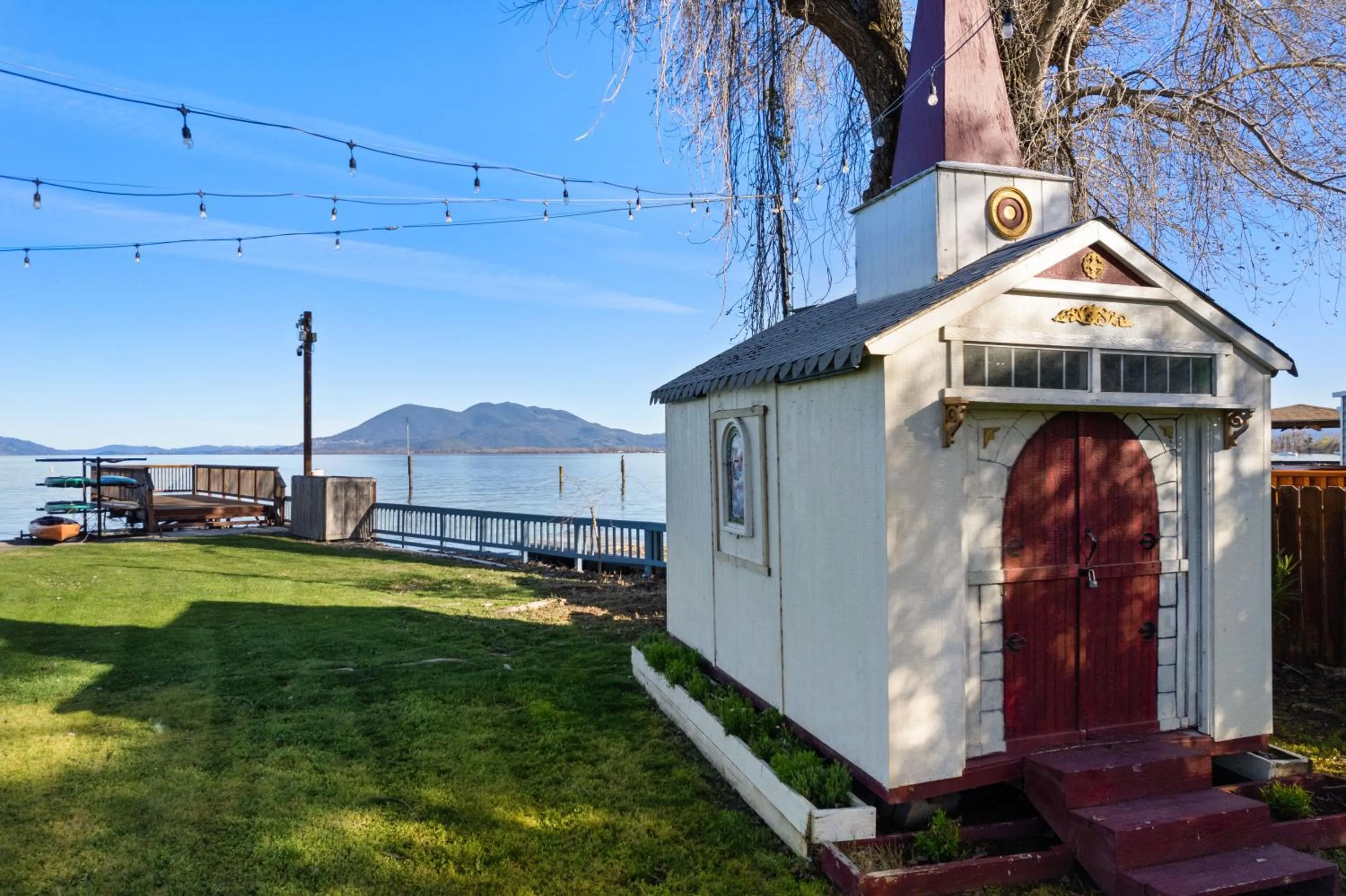 Property building in Skylark Shores Resort