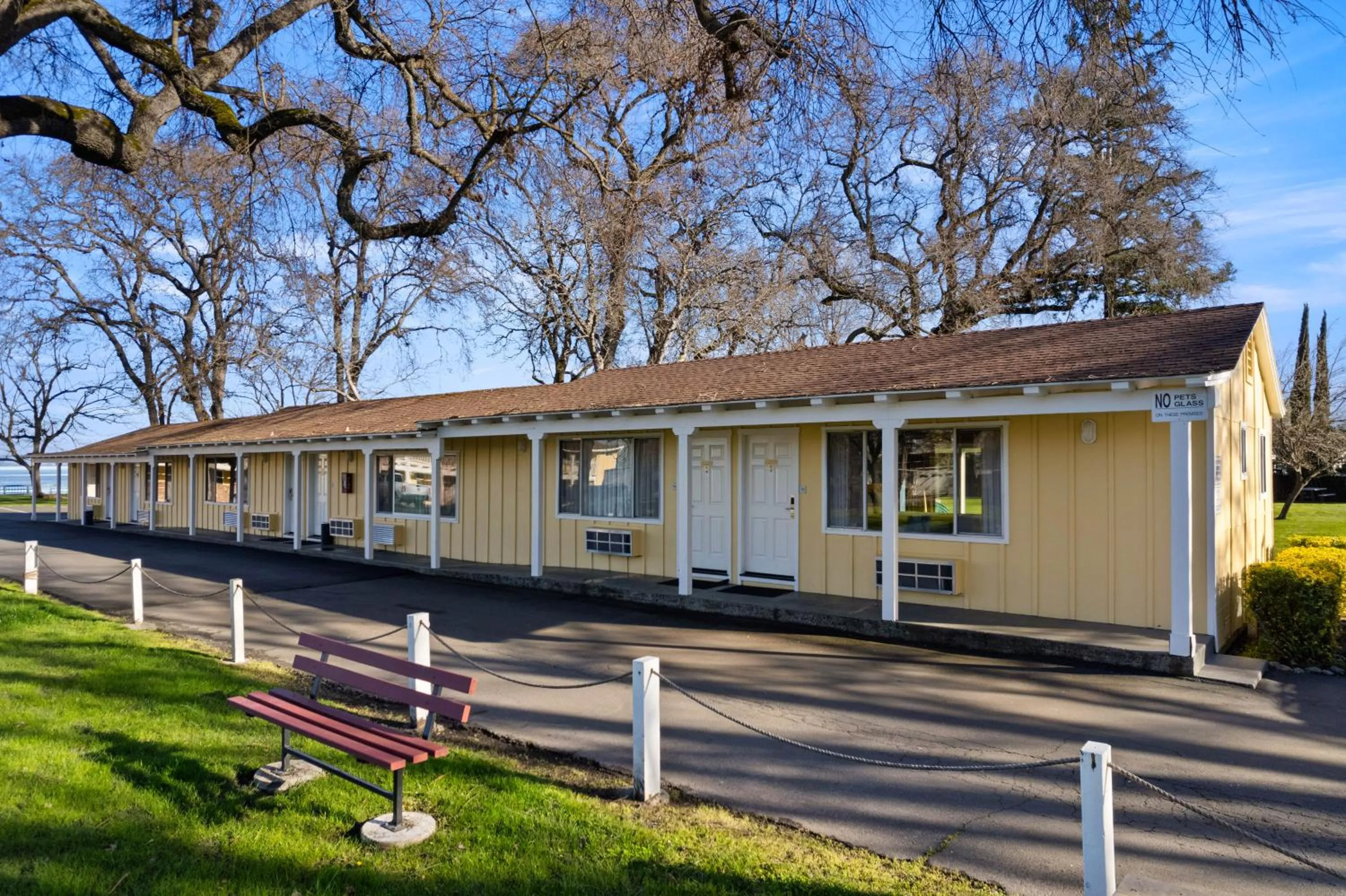 Garden view in Skylark Shores Resort