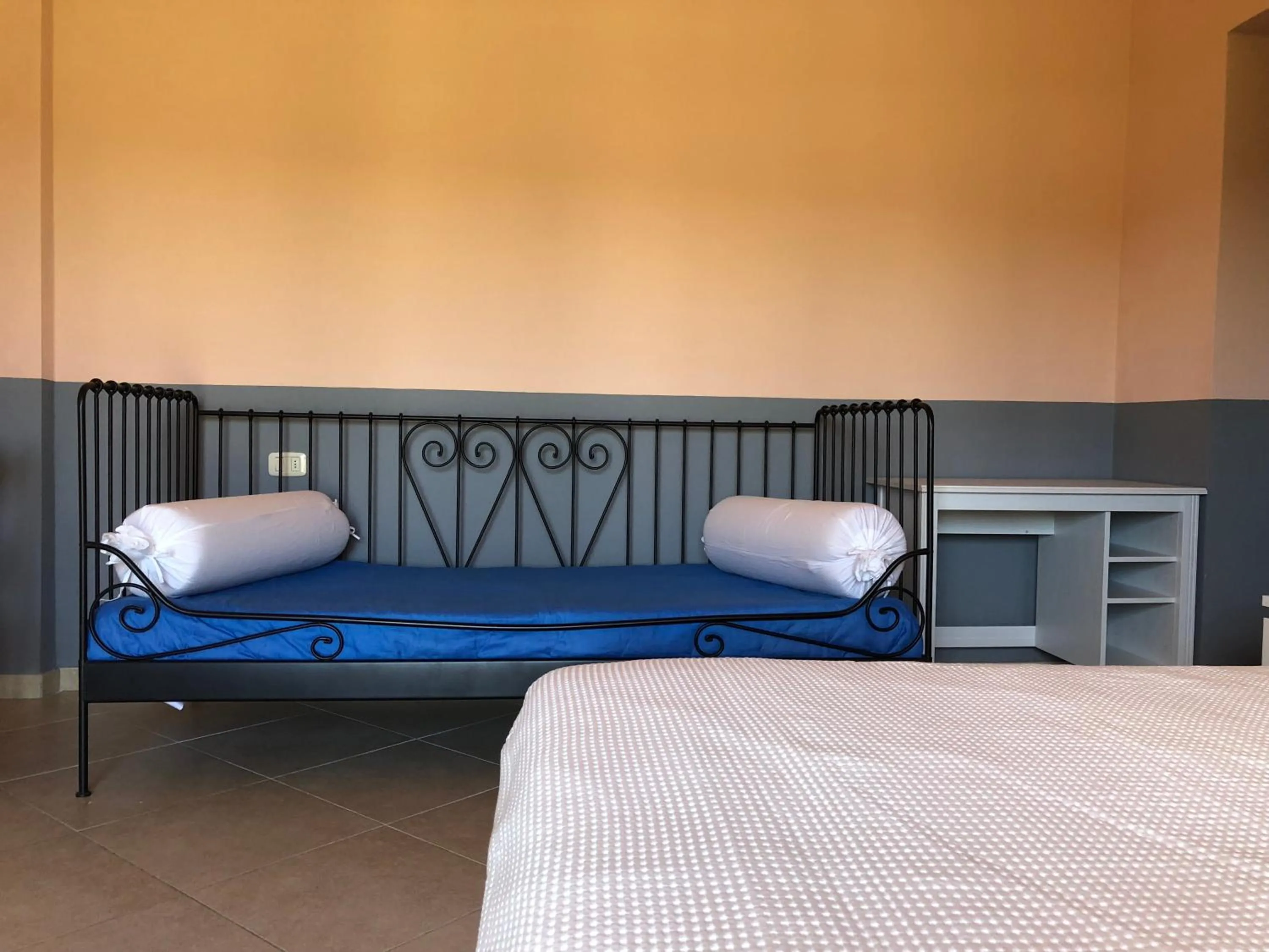 Bed in La Locanda della Vecchia Hosteria
