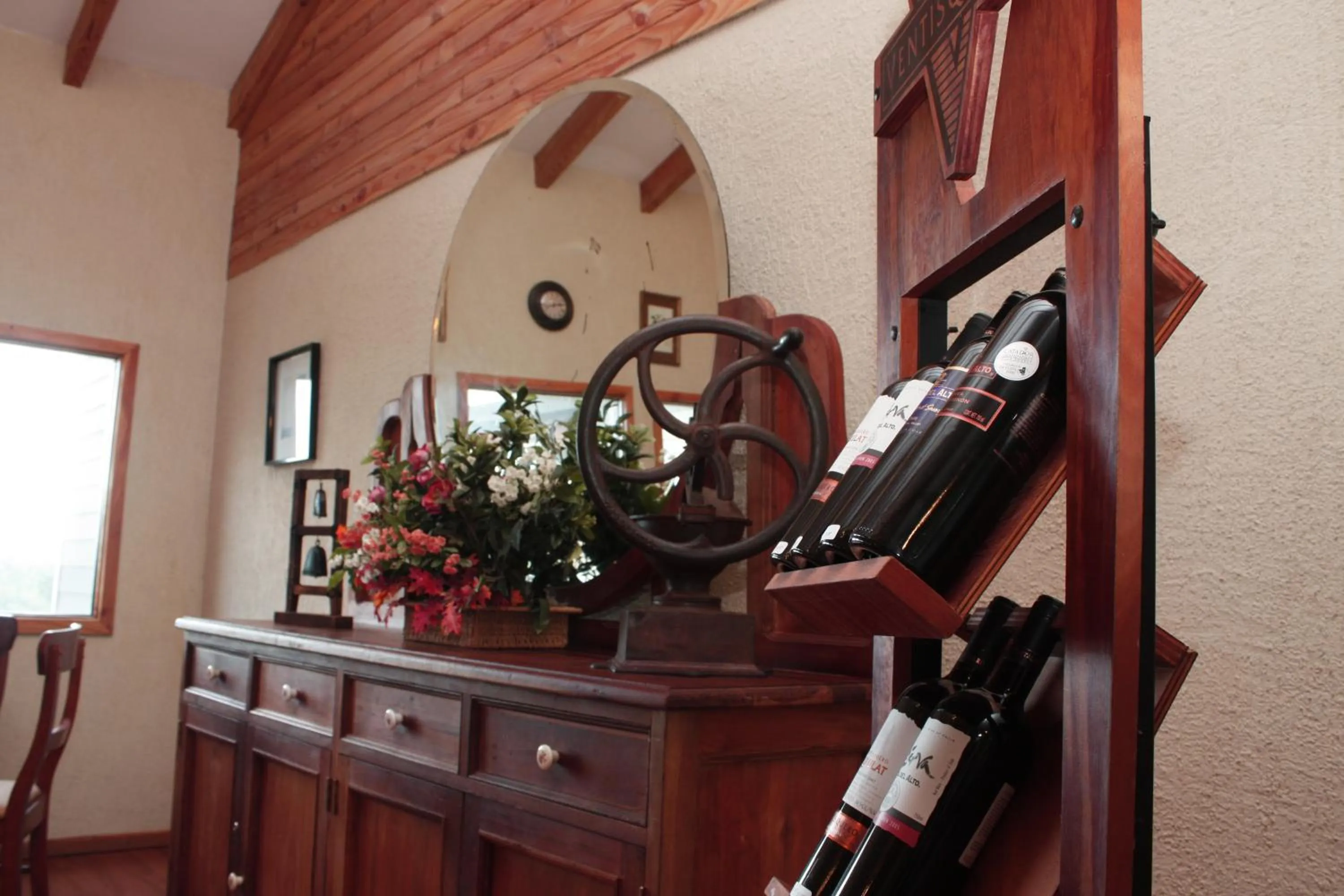 Decorative detail in Hotel Borde Lago