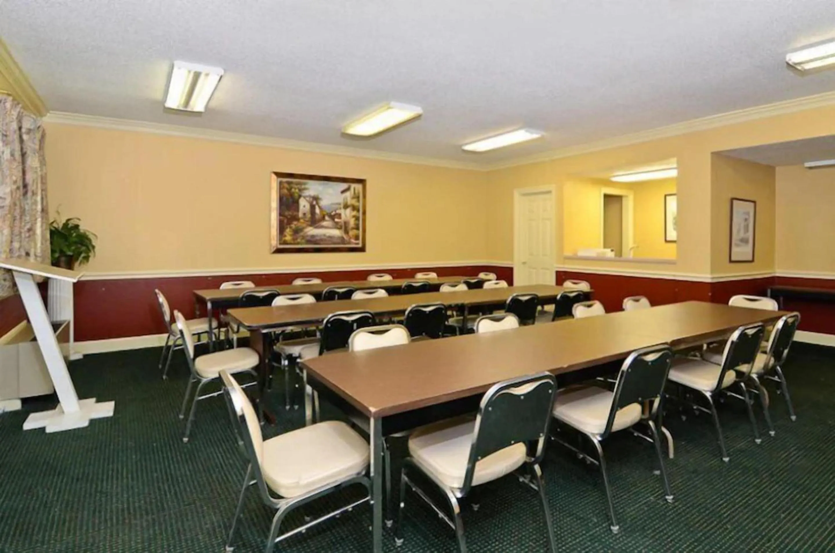 Meeting/conference room in Motel 6 Sandersville, GA