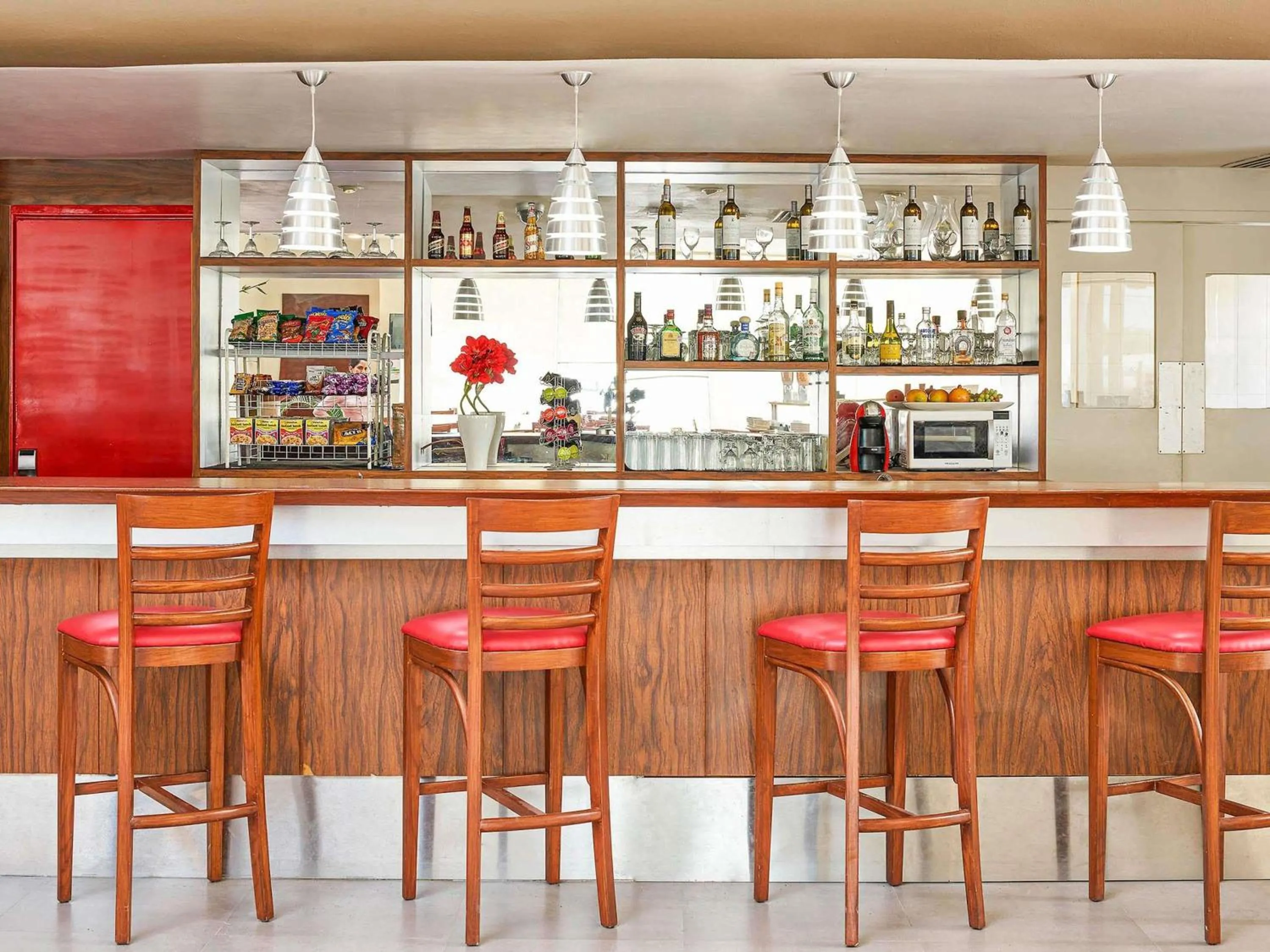 Property building in Ibis Monterrey Aeropuerto