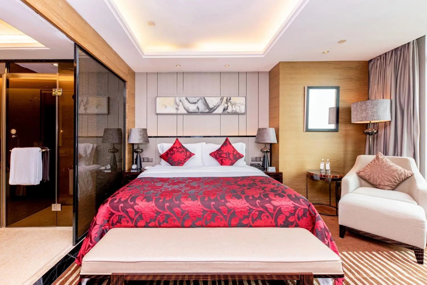 Bed in Shenzhen LANGYUE International Hotel