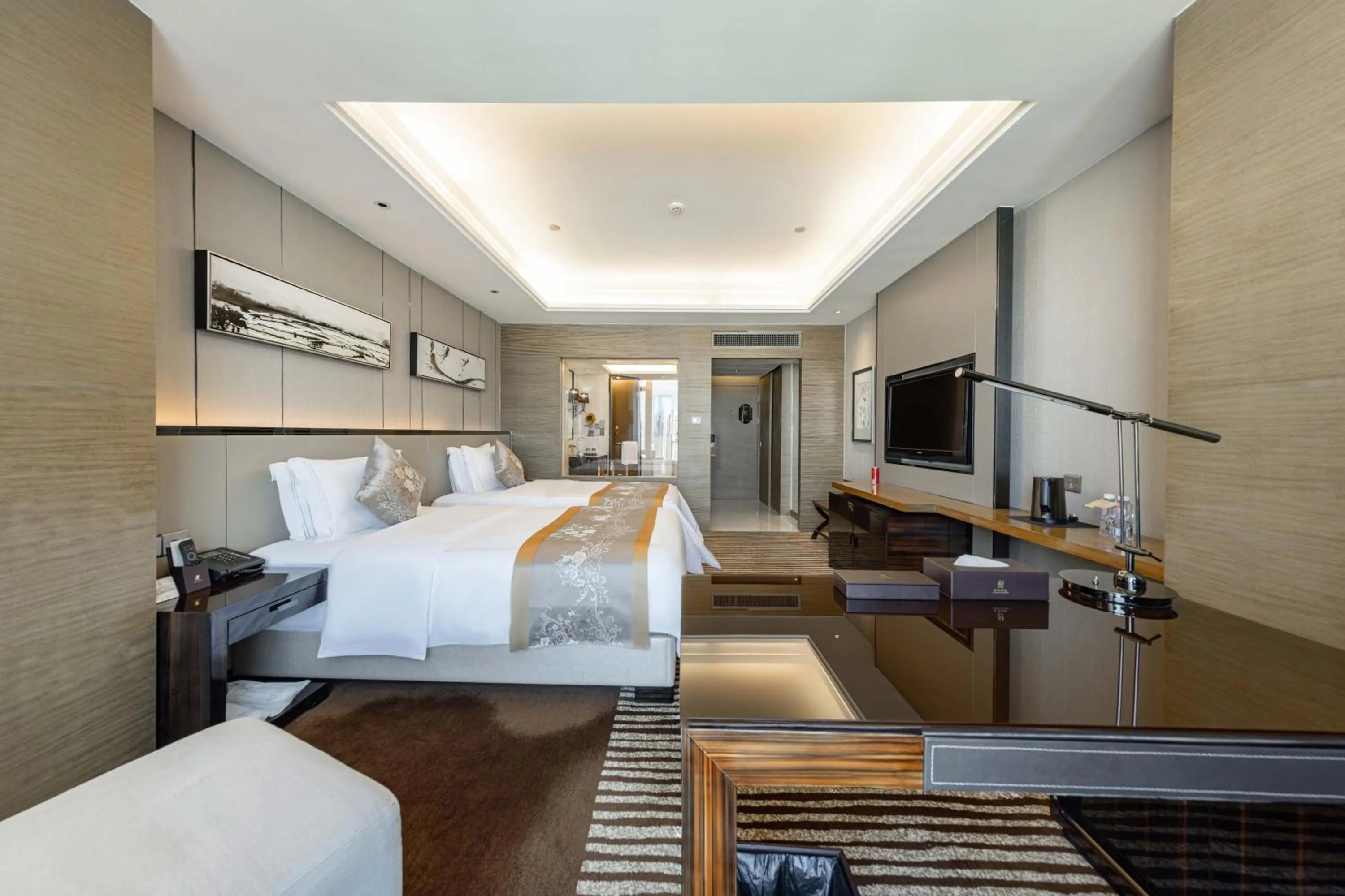 Bed in Shenzhen LANGYUE International Hotel