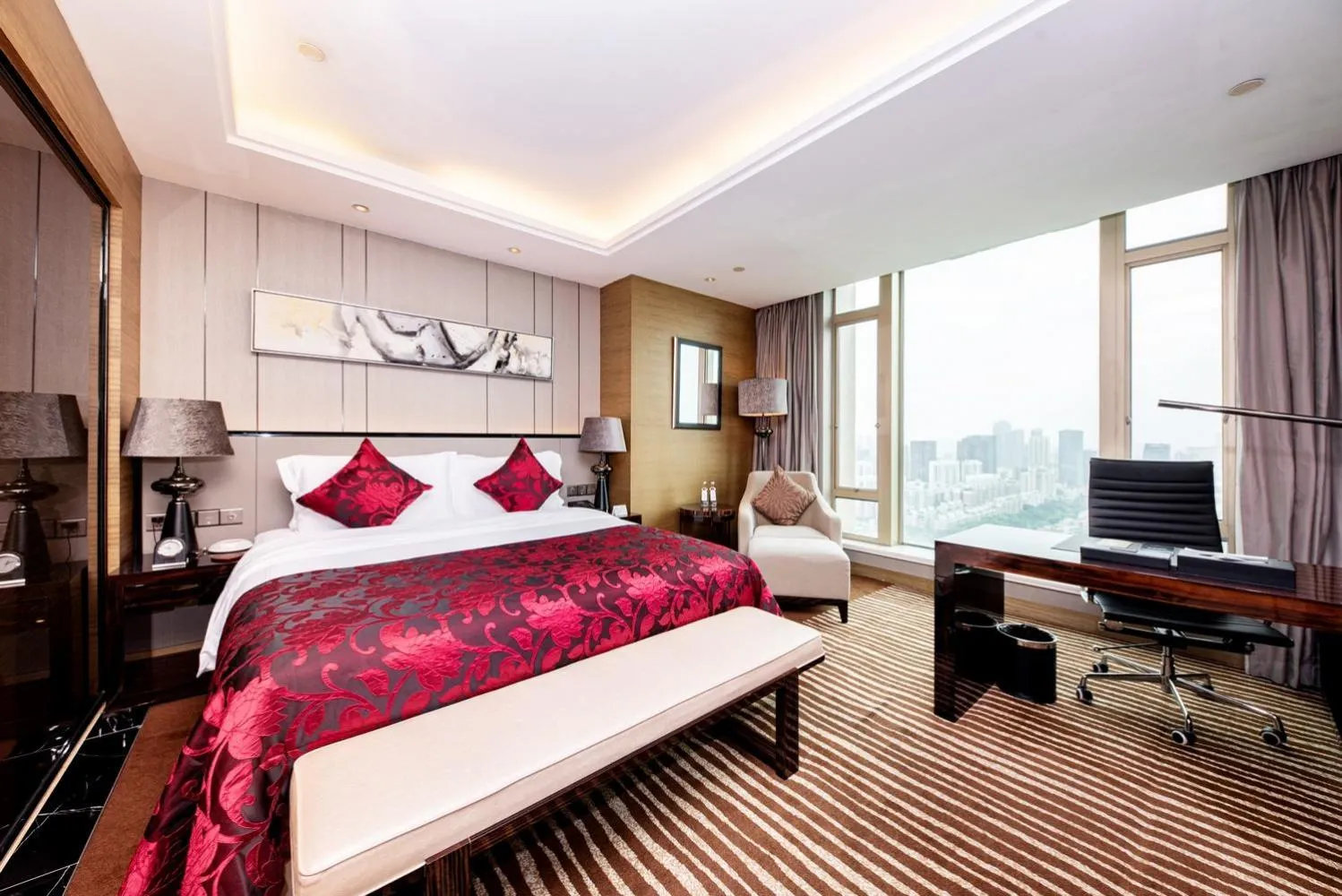 Bed in Shenzhen LANGYUE International Hotel