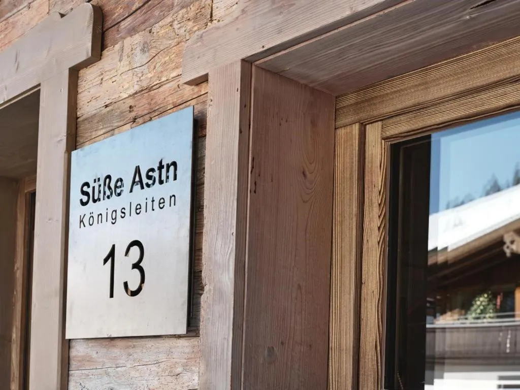 Astn Hütten Residenz Waldsicht Königsleiten - Ferienwohnungen