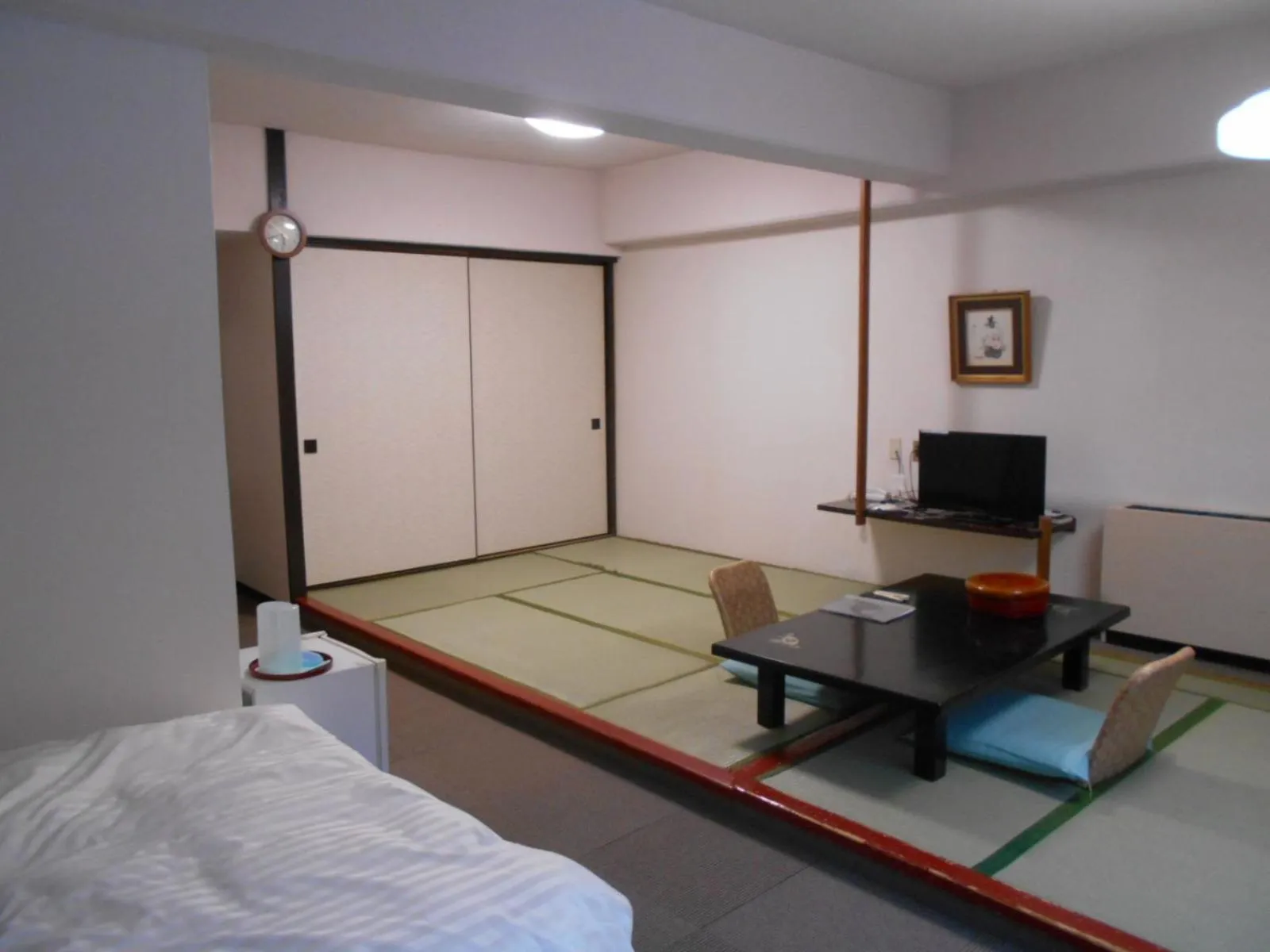 Photo of the whole room, Bed in Hotel Yunojin