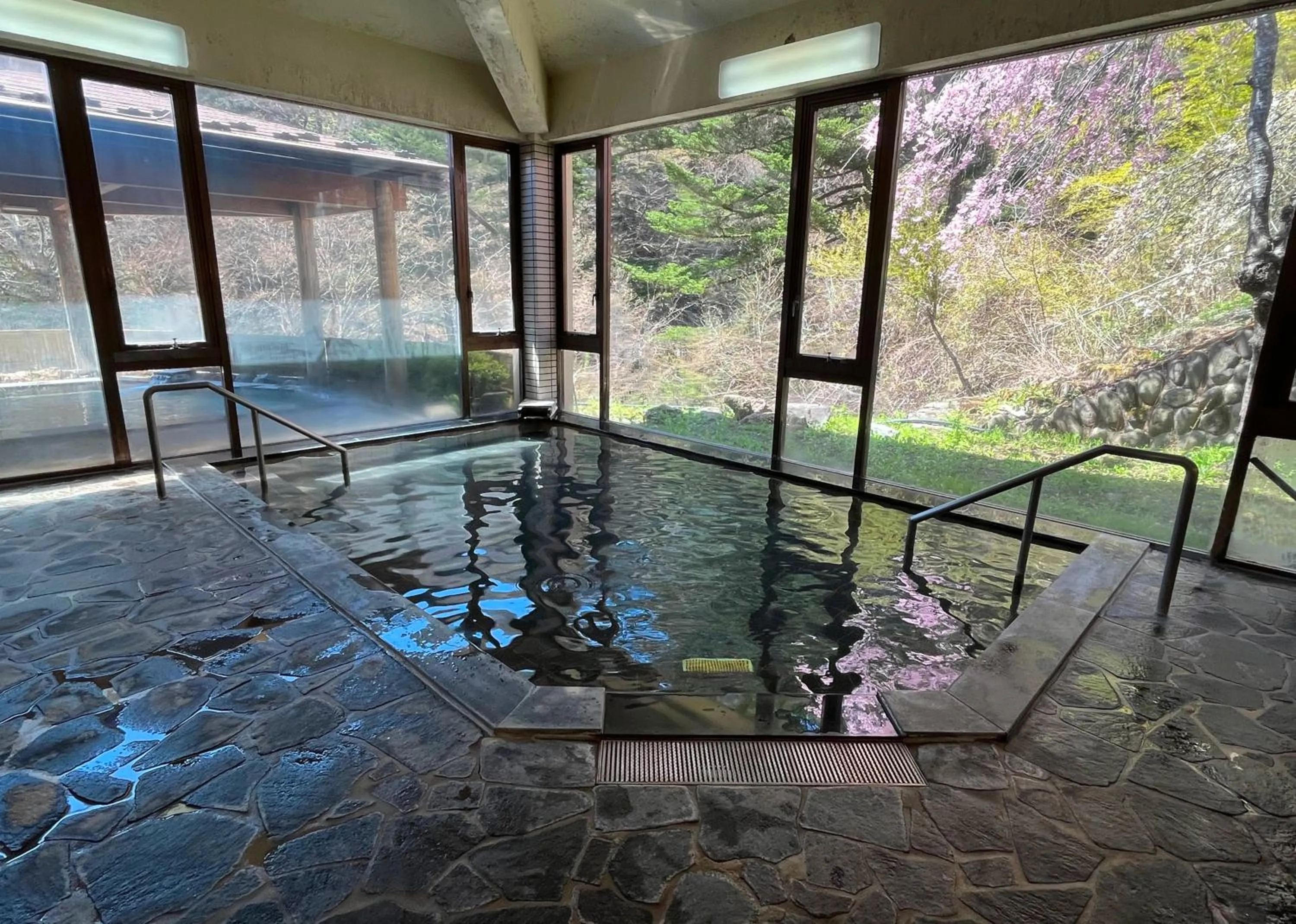 Public Bath in Itoen Hotel Shima