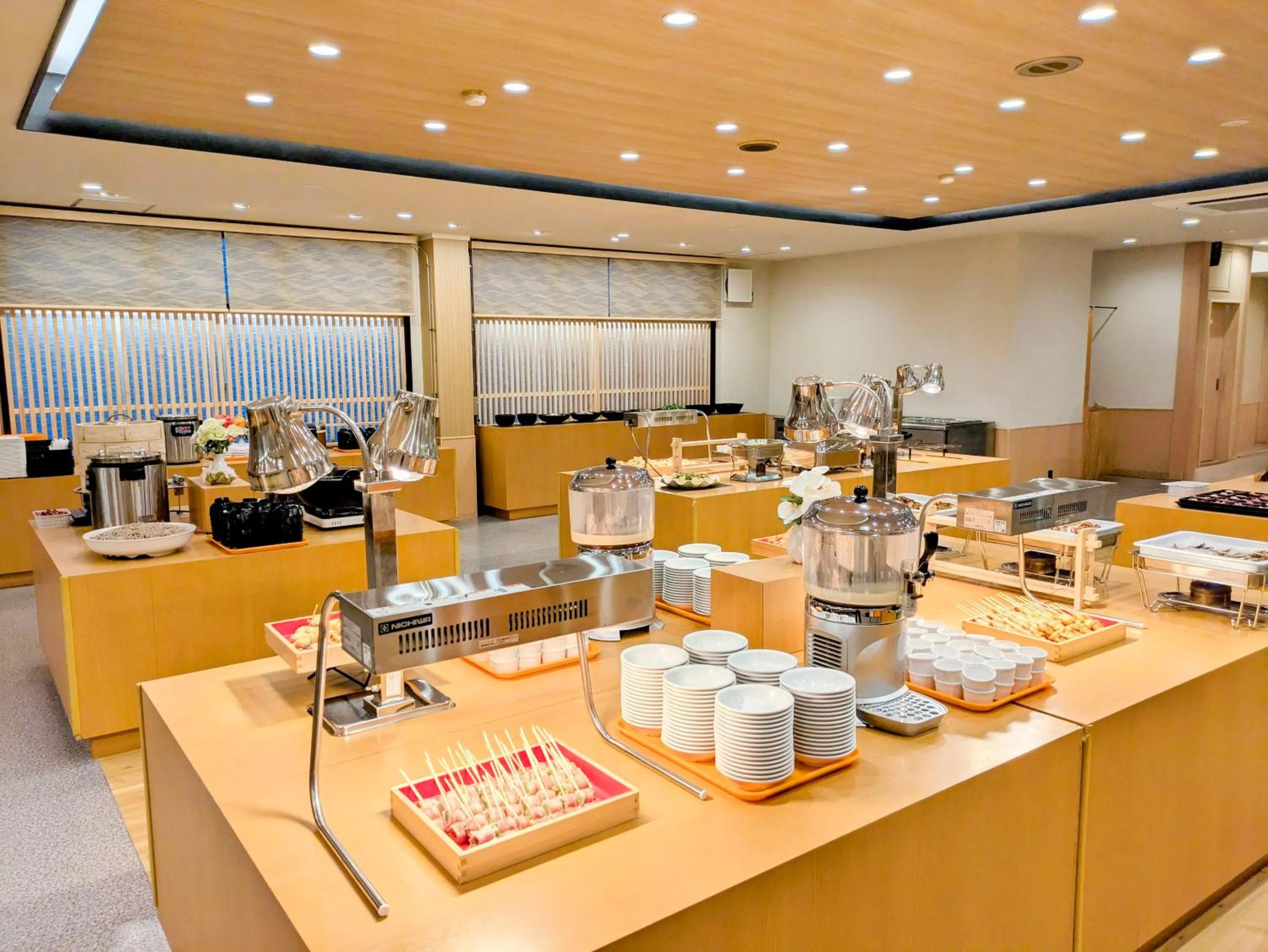 Restaurant/places to eat in Itoen Hotel Shima