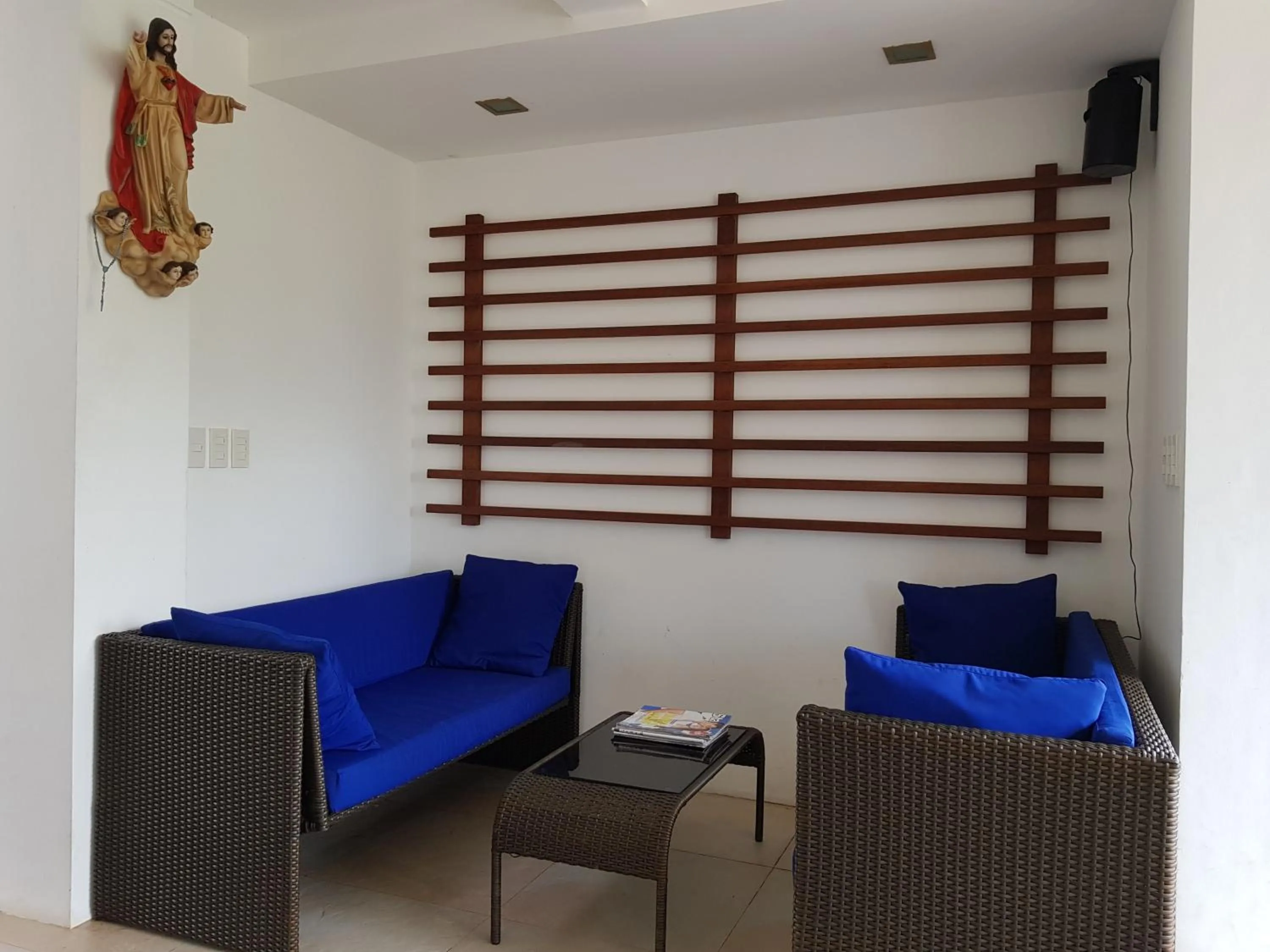 Seating area in Brisa Marina Beach Resort powered by Cocotel