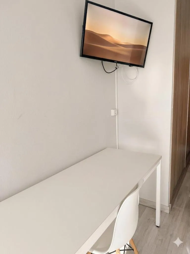 Residencia Albergue Jaca
